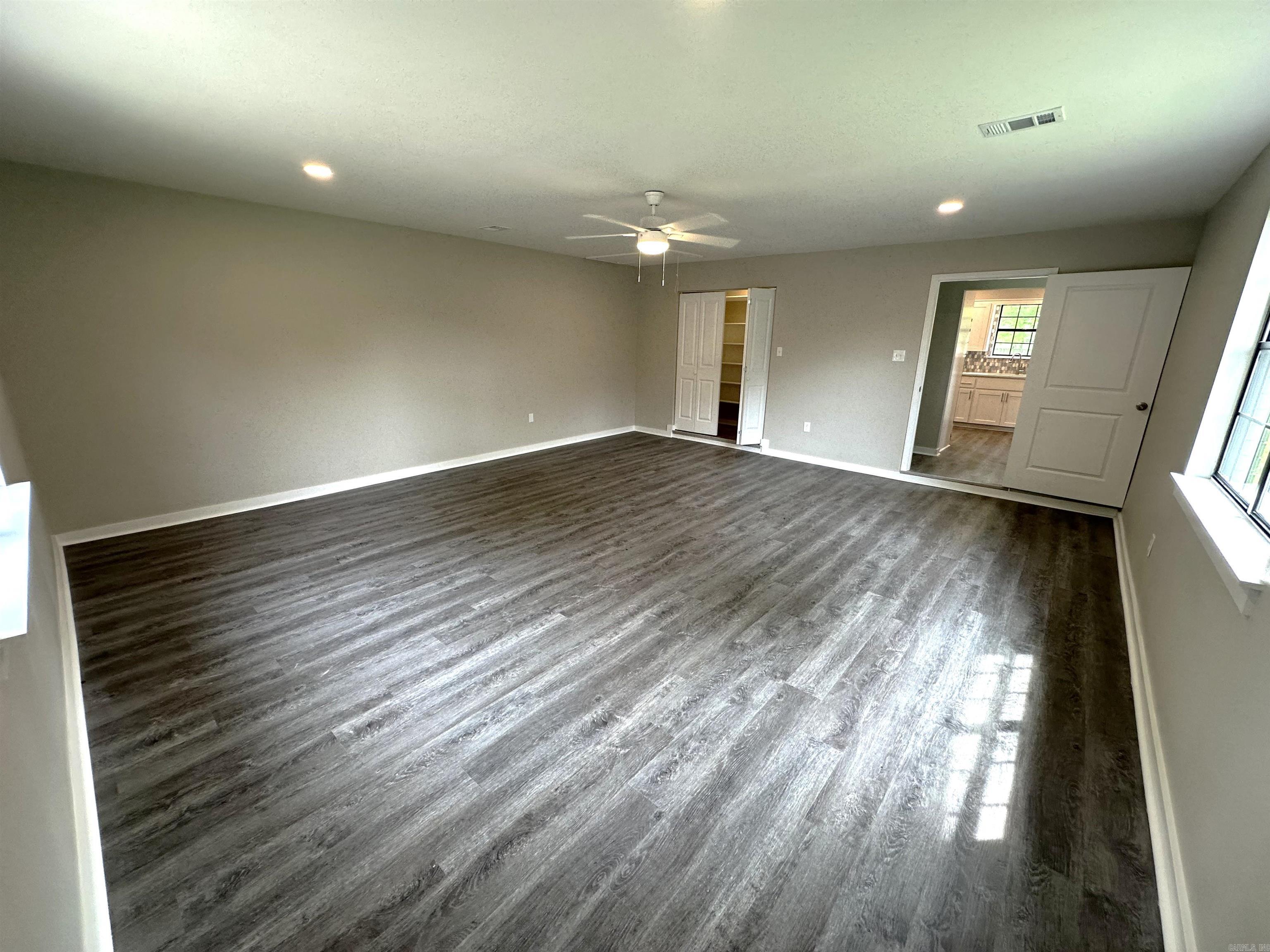 CONWAY EAST - Residential