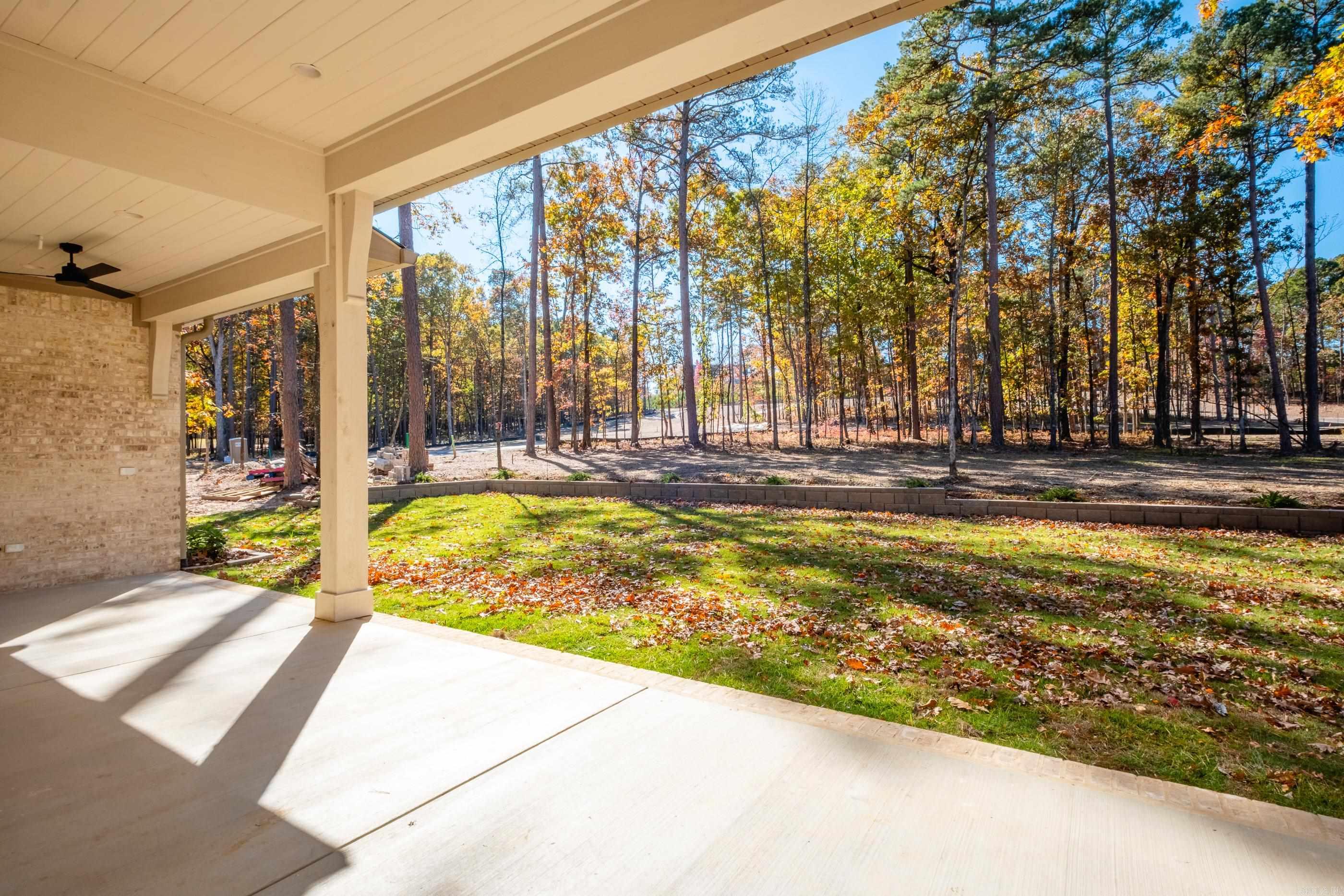 CHENAL VALLEY "MIRAMONT CIRCLE" - Residential