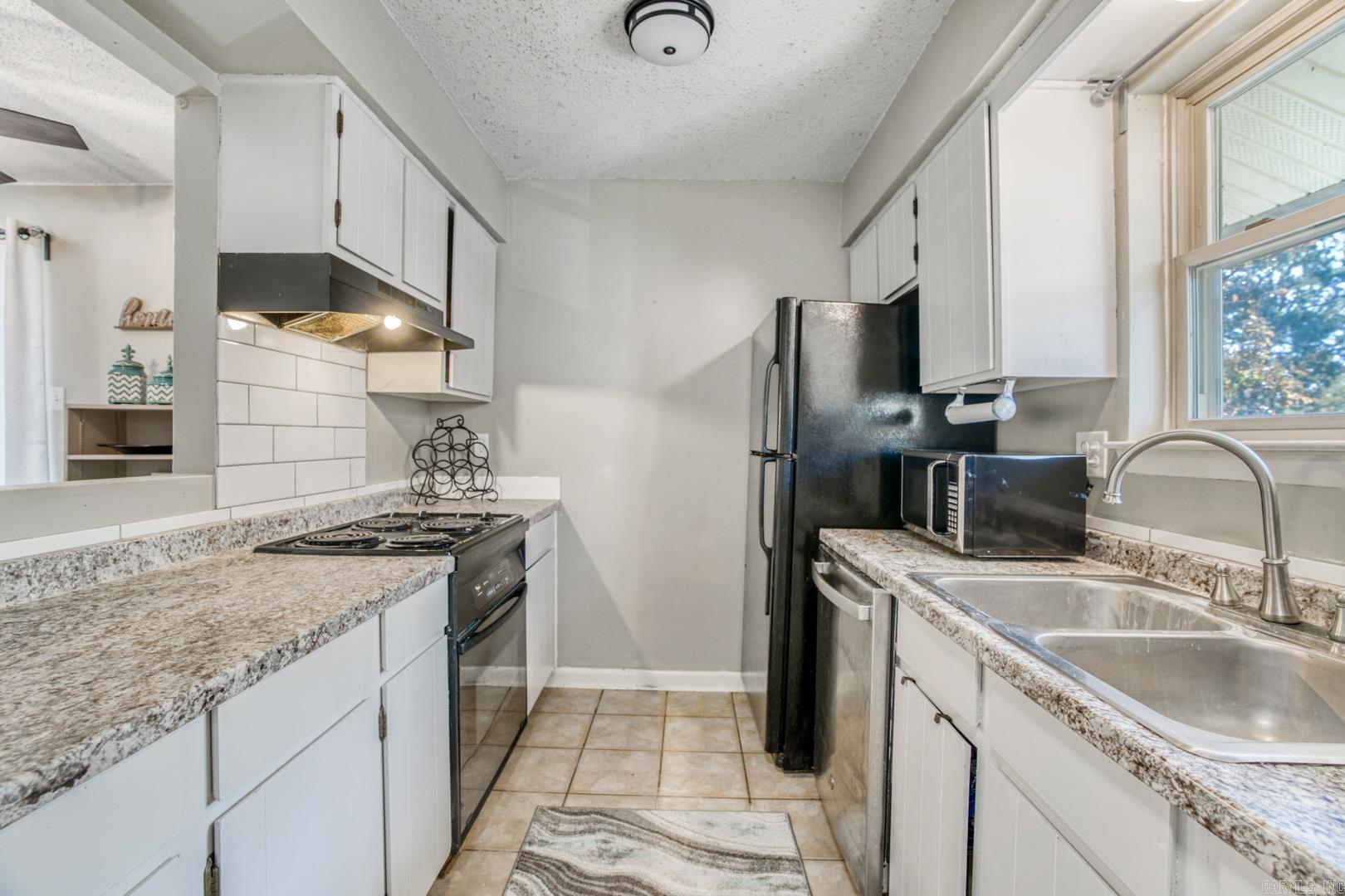 FOREST EDGE WEST CONDO HPR - Residential