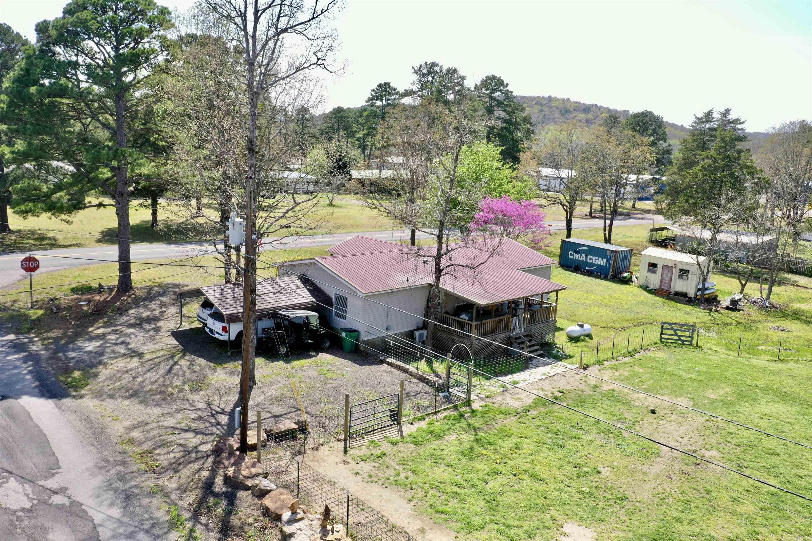 PINEY WOODS ESTATES - Residential