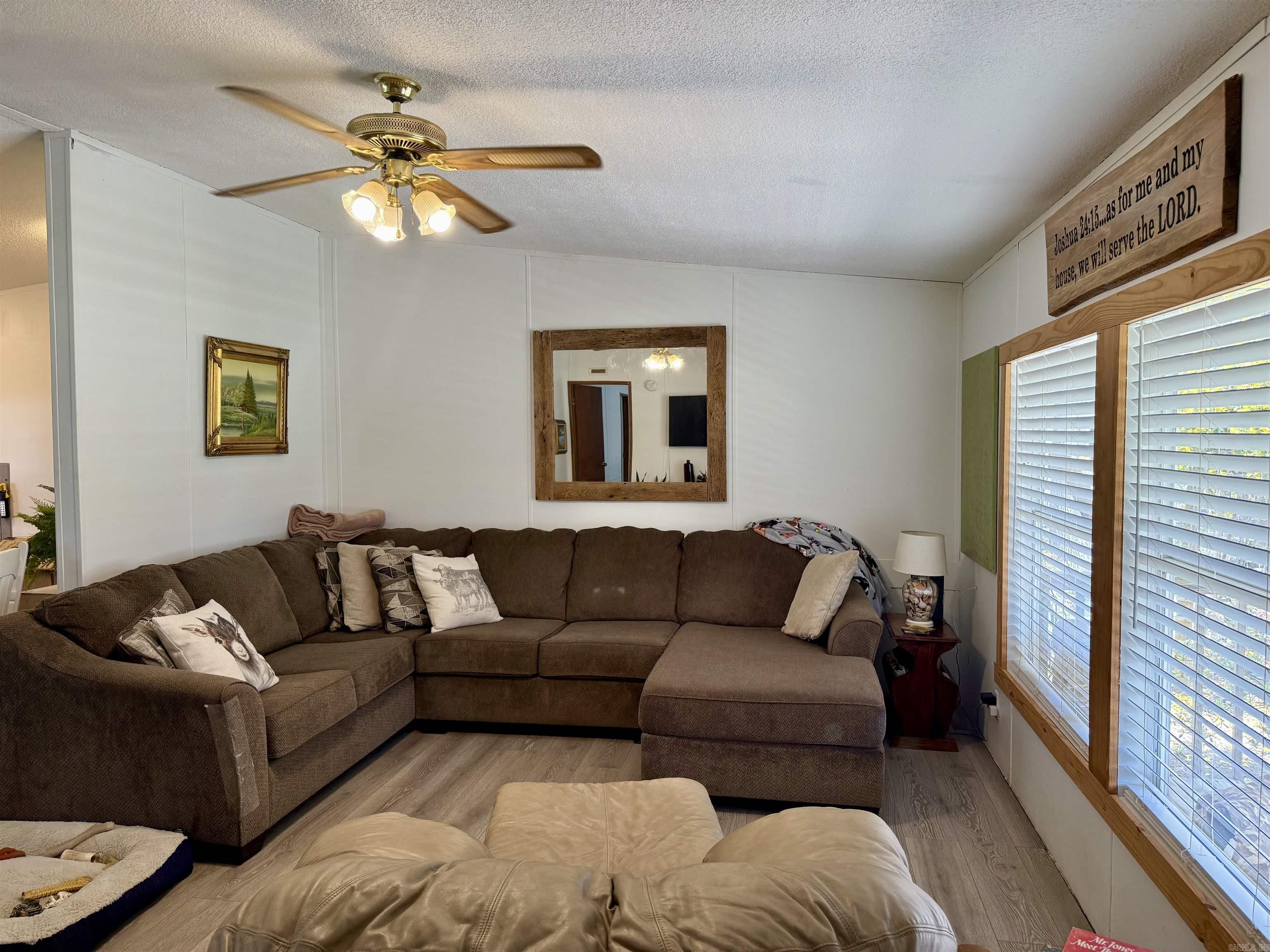 PINEY WOODS ESTATES - Residential