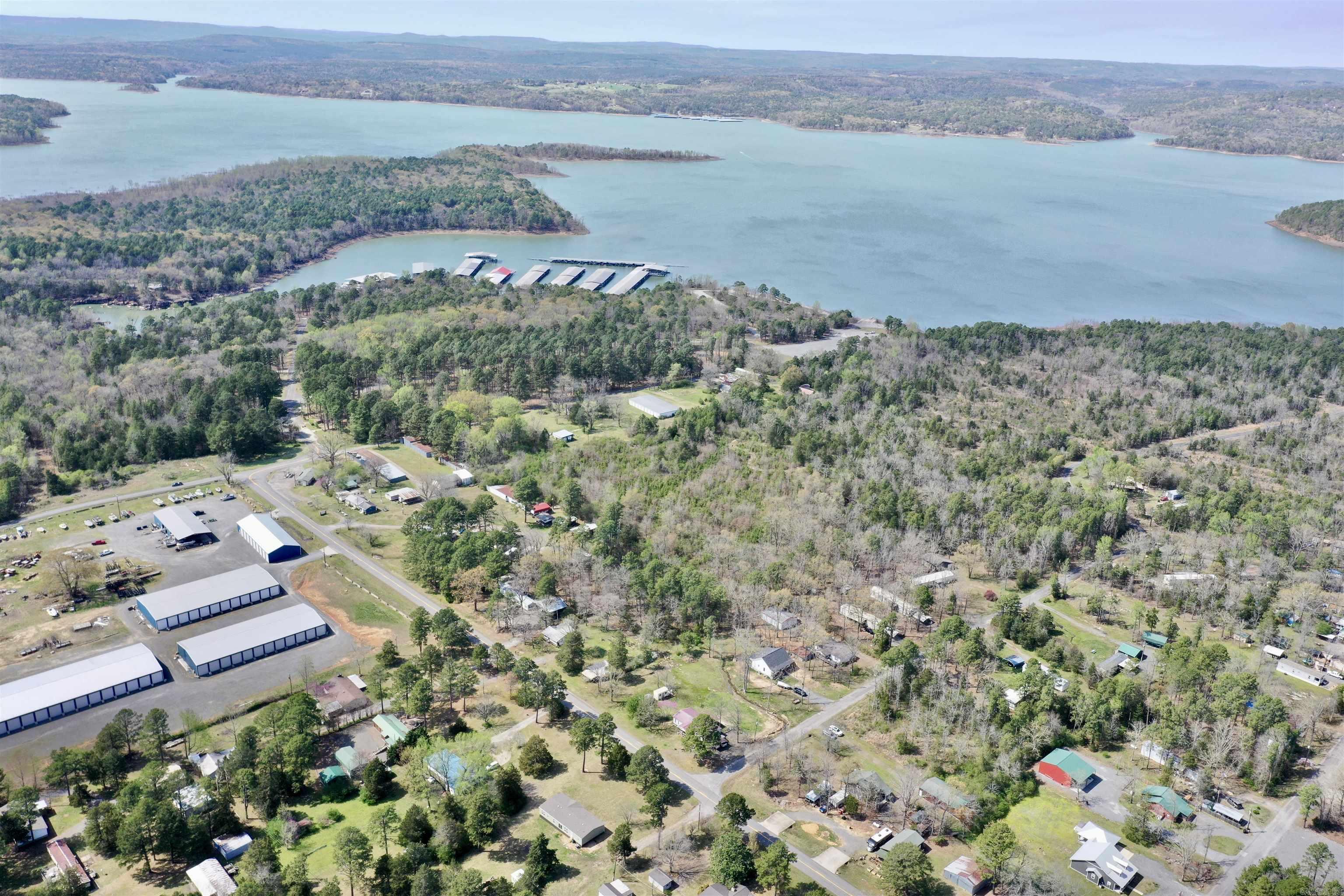 PINEY WOODS ESTATES - Residential