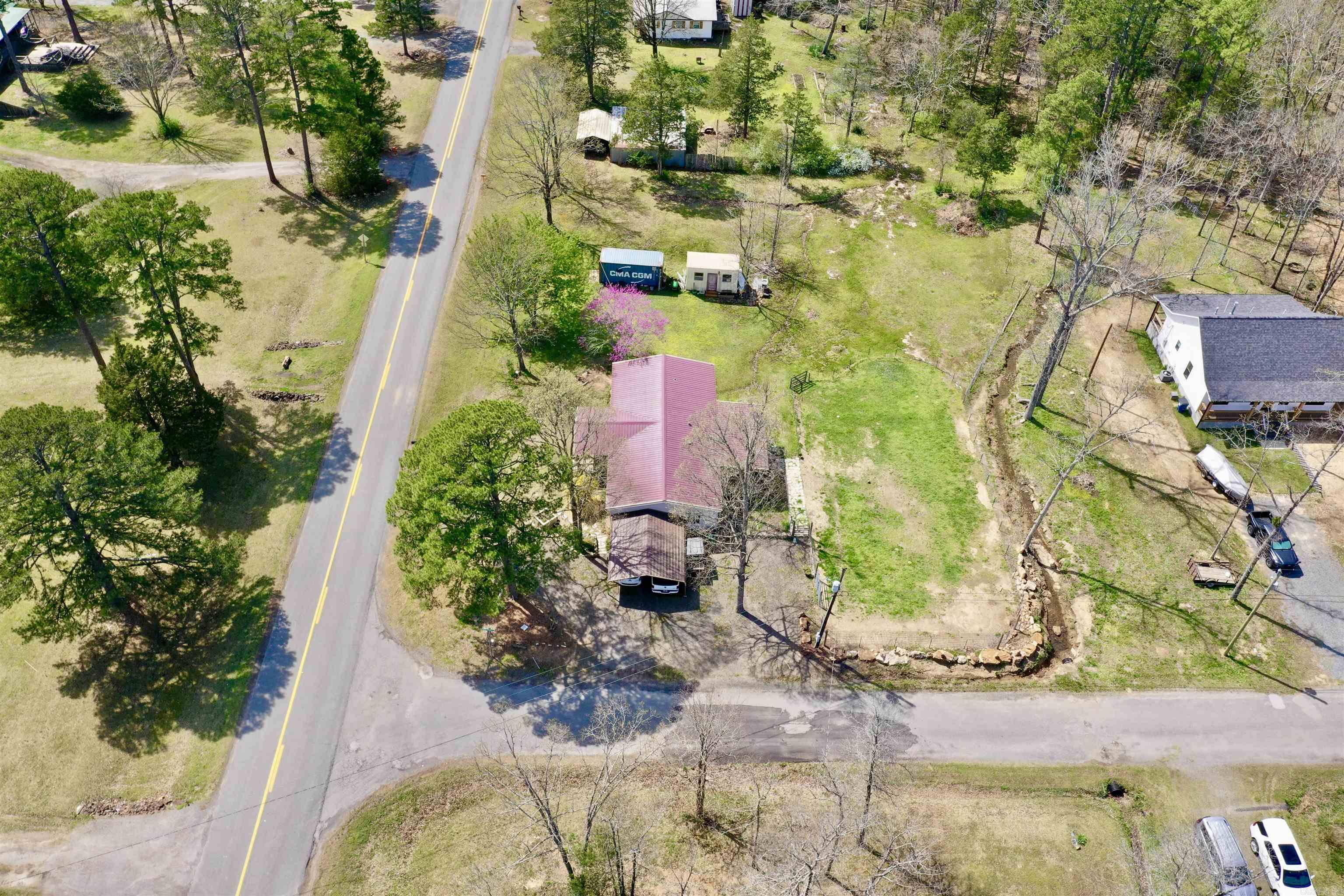 PINEY WOODS ESTATES - Residential