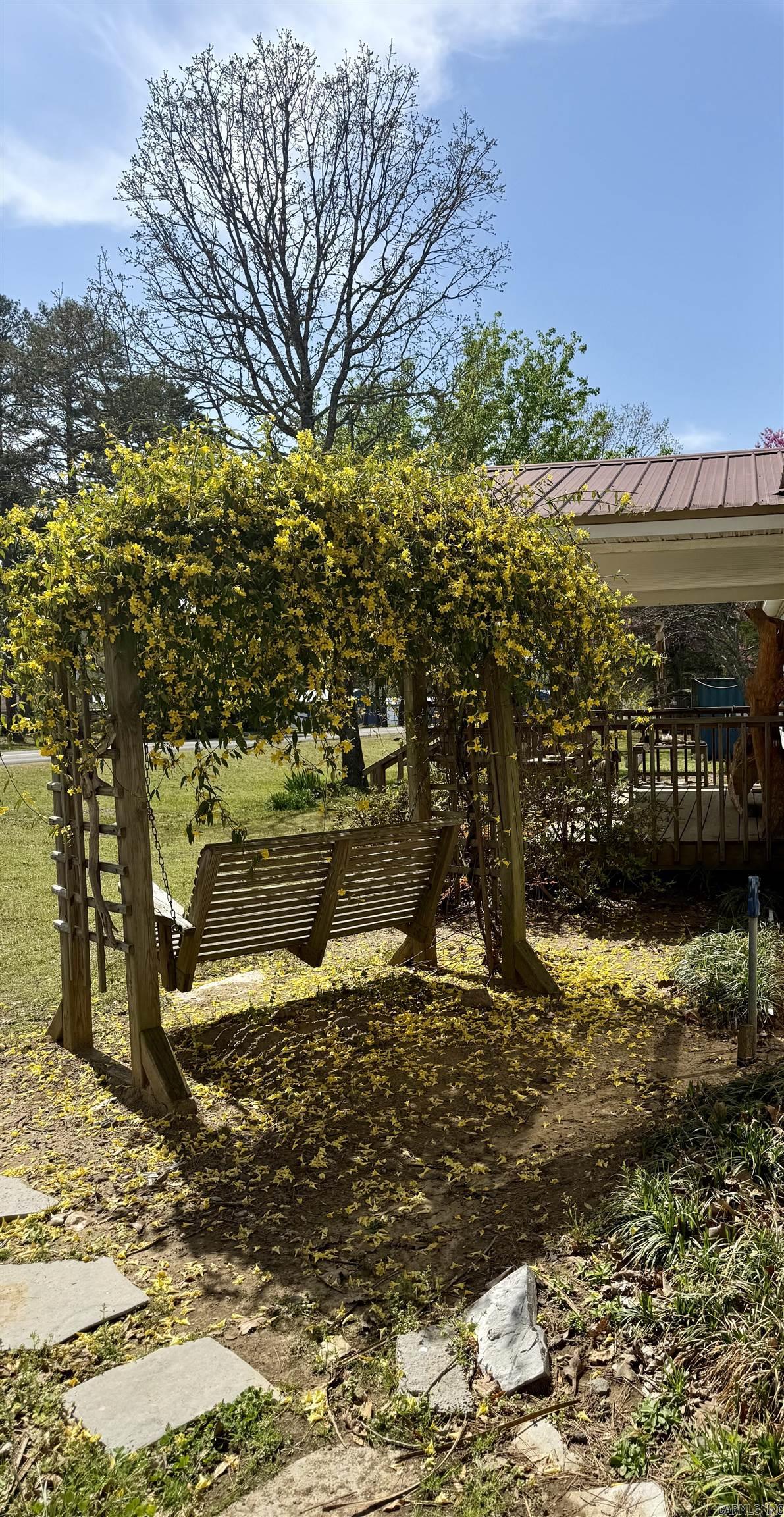 PINEY WOODS ESTATES - Residential