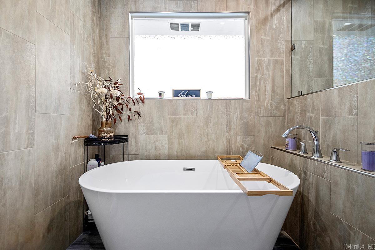 OTTER CREEK COMMUNITY - Residential