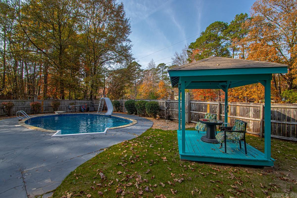 OTTER CREEK COMMUNITY - Residential