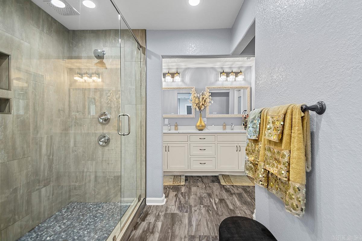 OTTER CREEK COMMUNITY - Residential