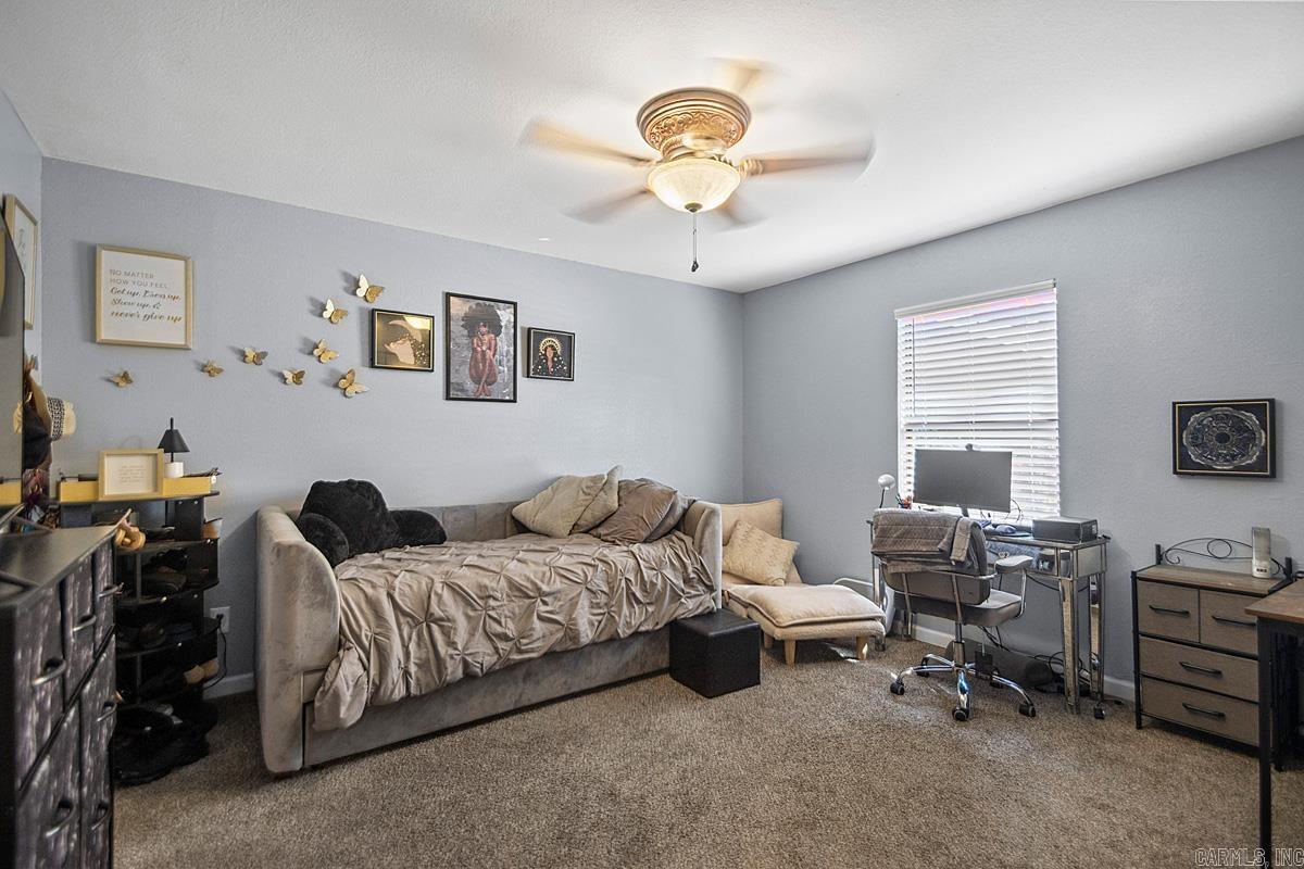 OTTER CREEK COMMUNITY - Residential