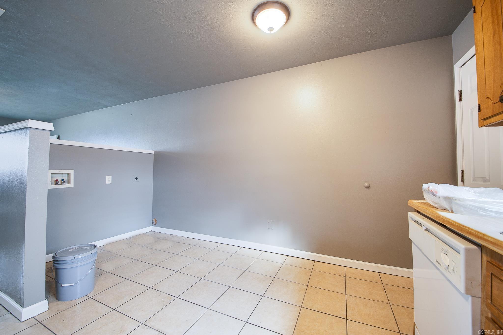 Briarfield - Residential Lease