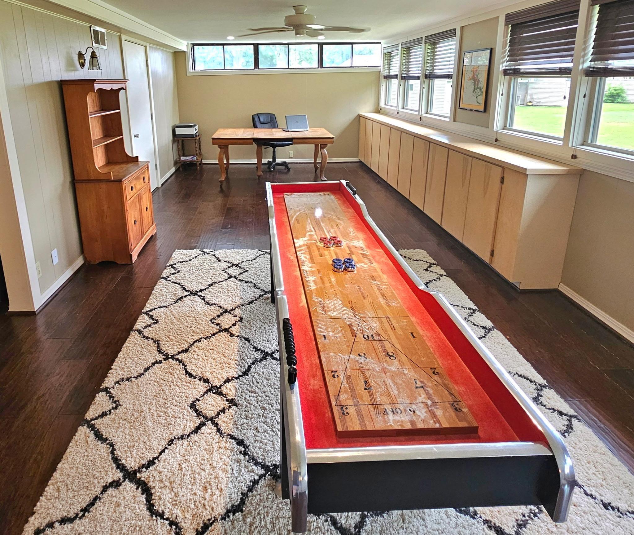 Lakewood Hills Condo - Residential