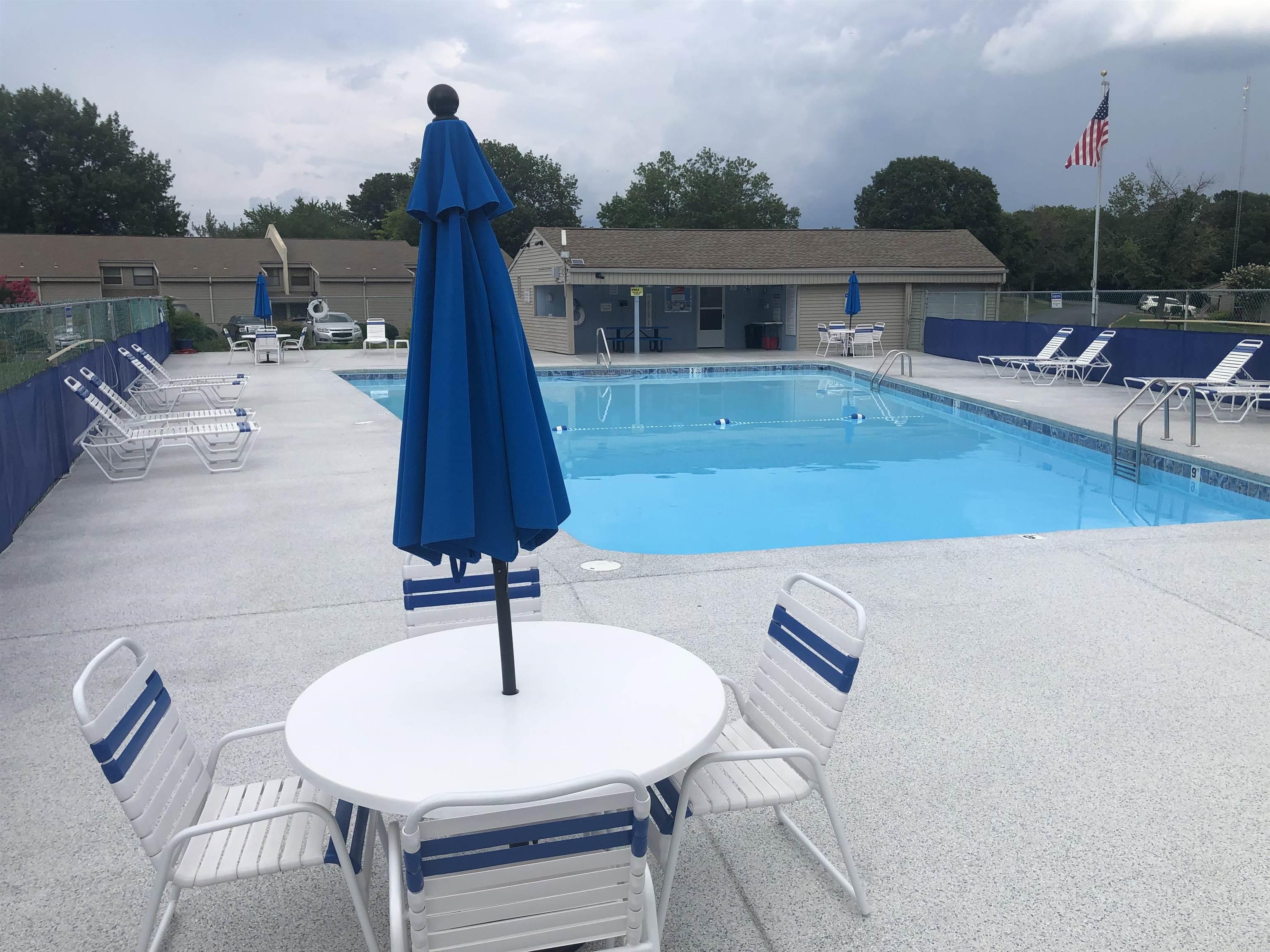 Lakewood Hills Condo - Residential