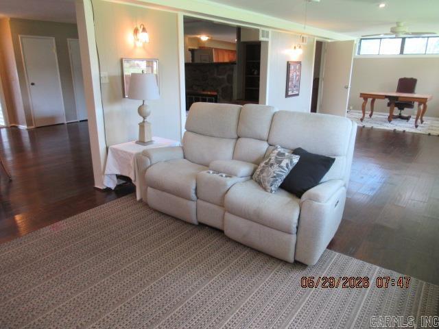 Lakewood Hills Condo - Residential