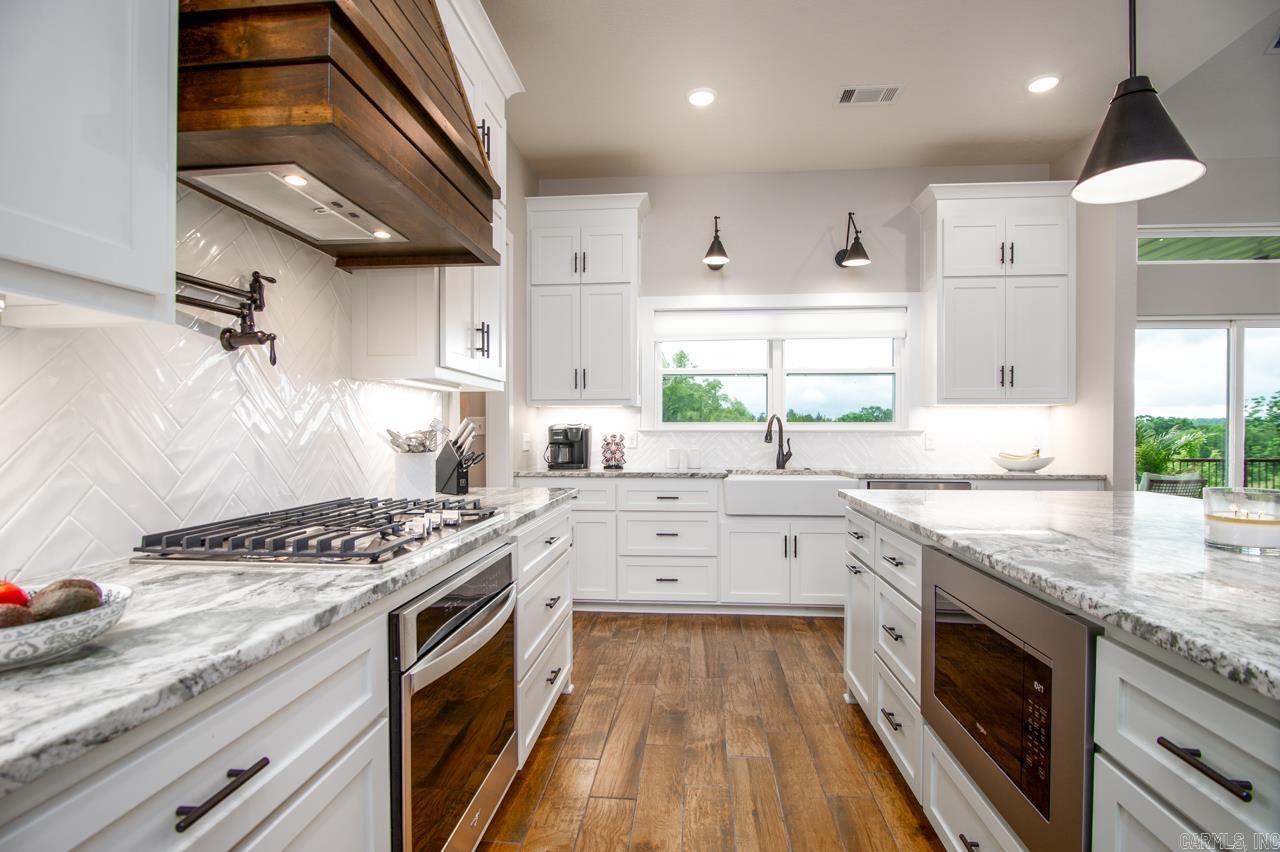 WOODRIDGE - Residential