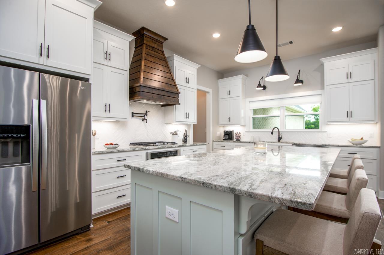 WOODRIDGE - Residential