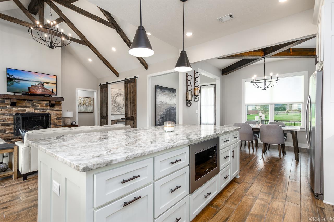WOODRIDGE - Residential