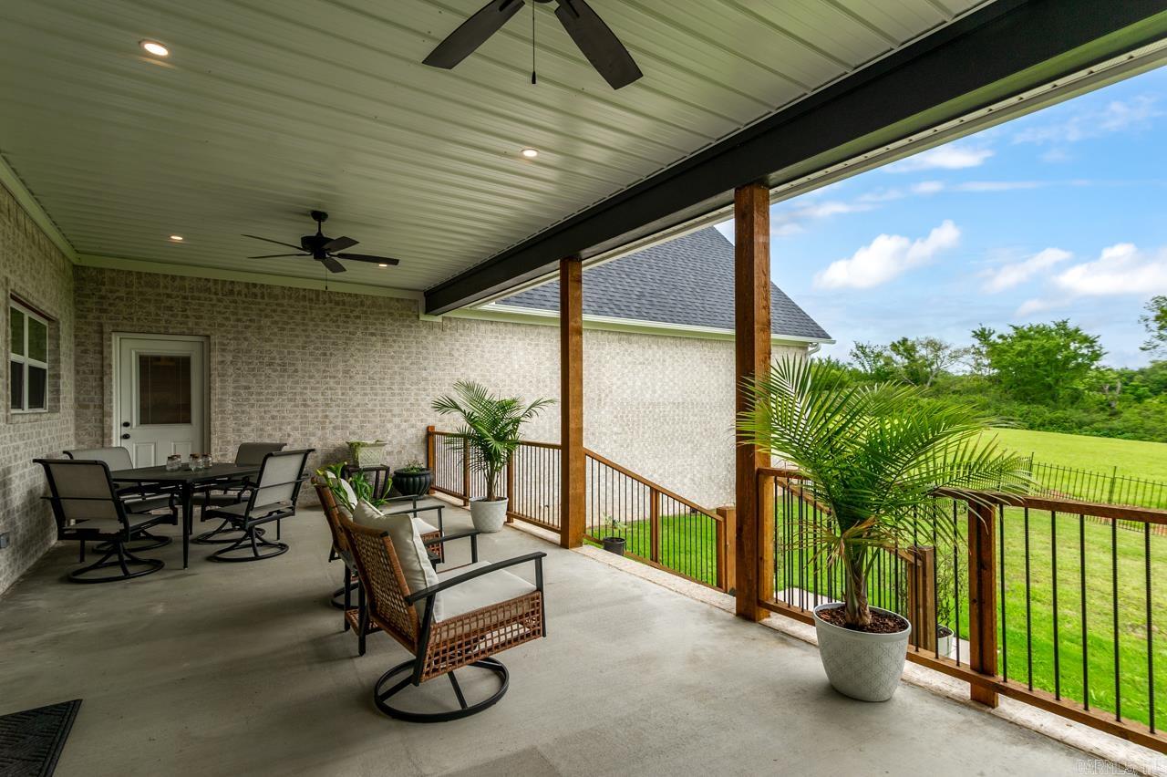 WOODRIDGE - Residential