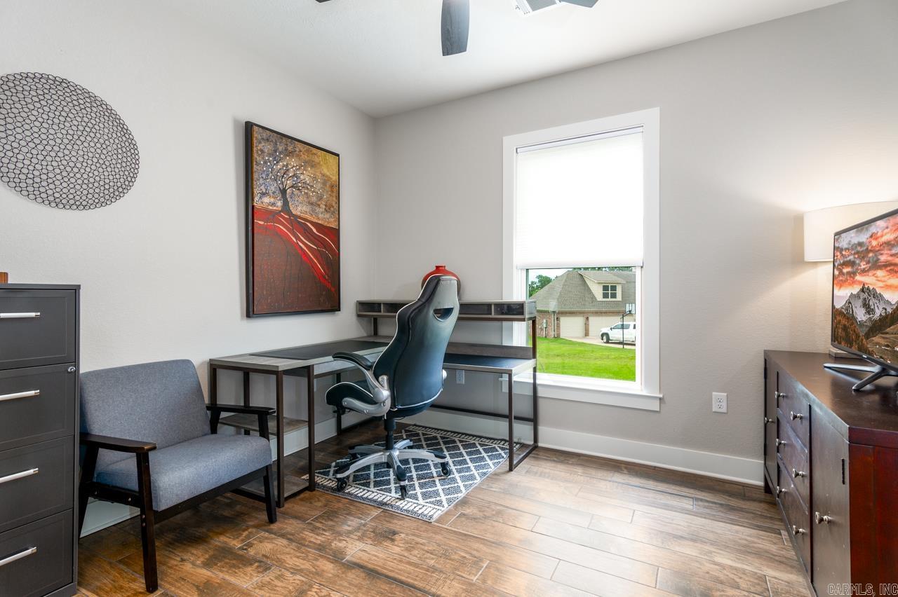 WOODRIDGE - Residential