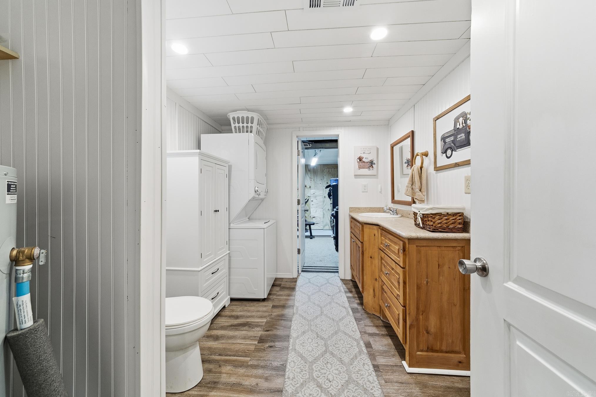 WHIPPOORWILL COVE - Residential