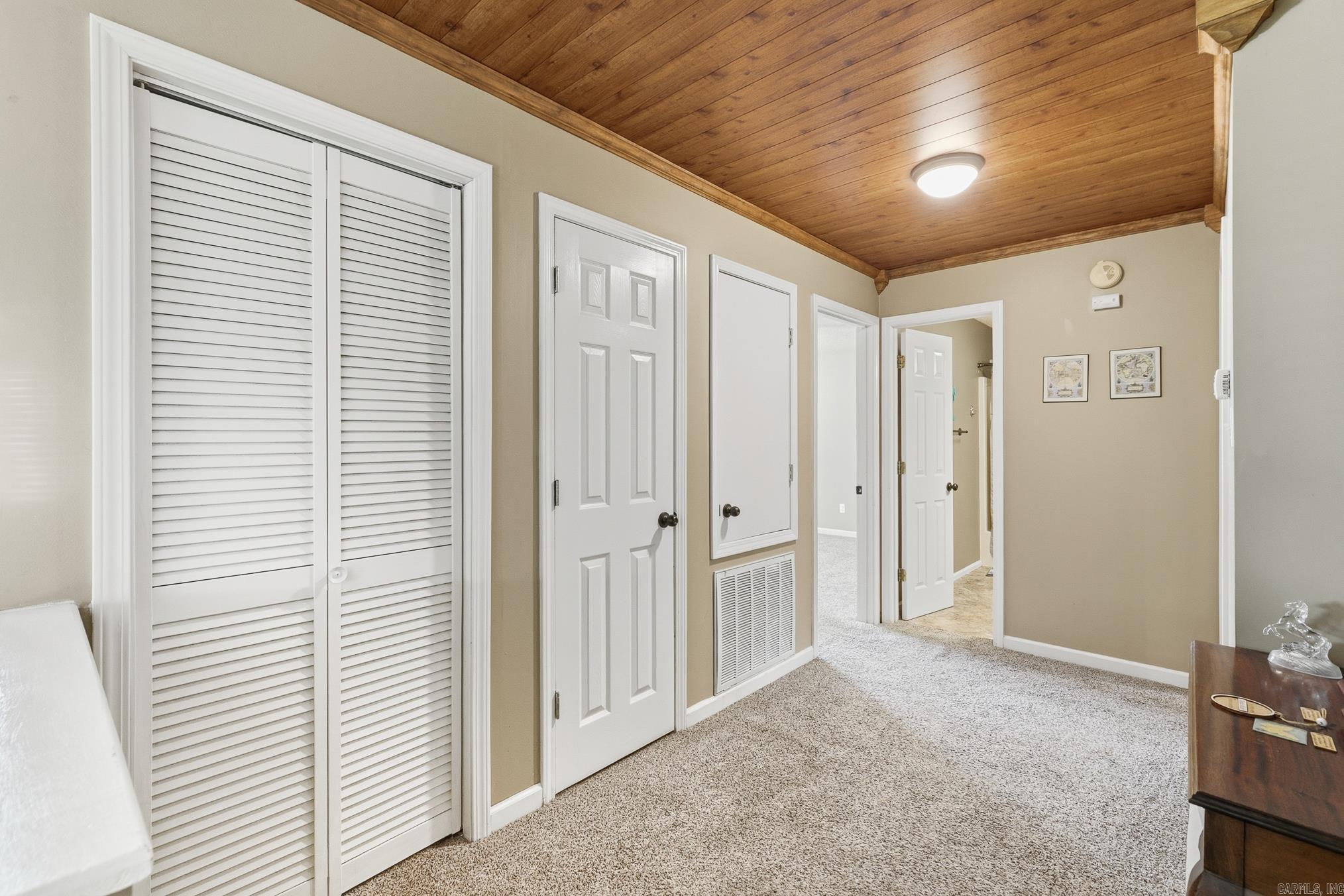WHIPPOORWILL COVE - Residential