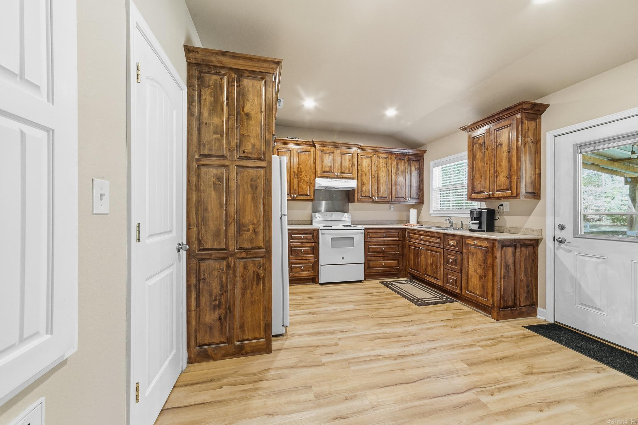 WHIPPOORWILL COVE - Residential