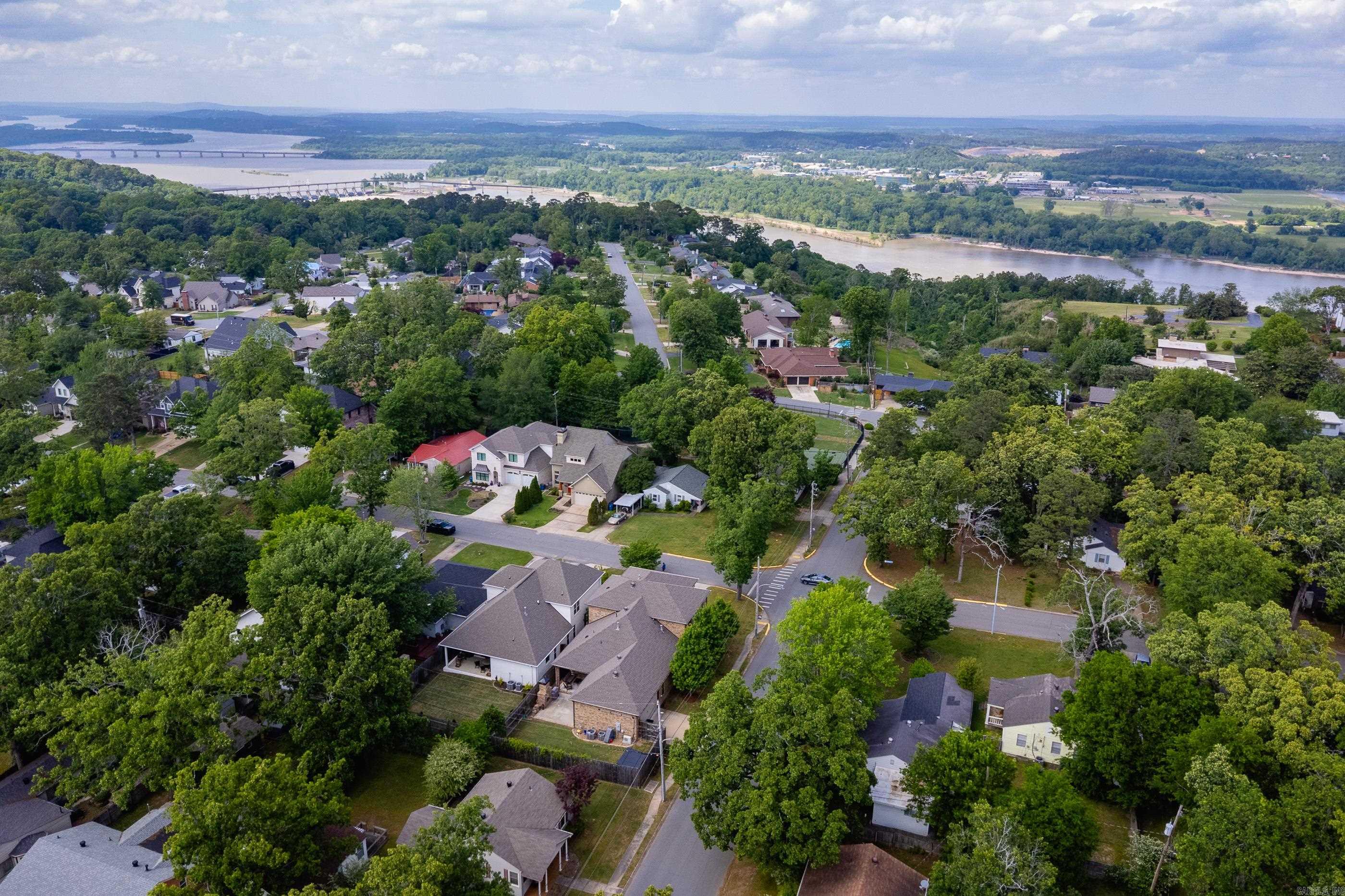 CAMMACK WOODS - Residential