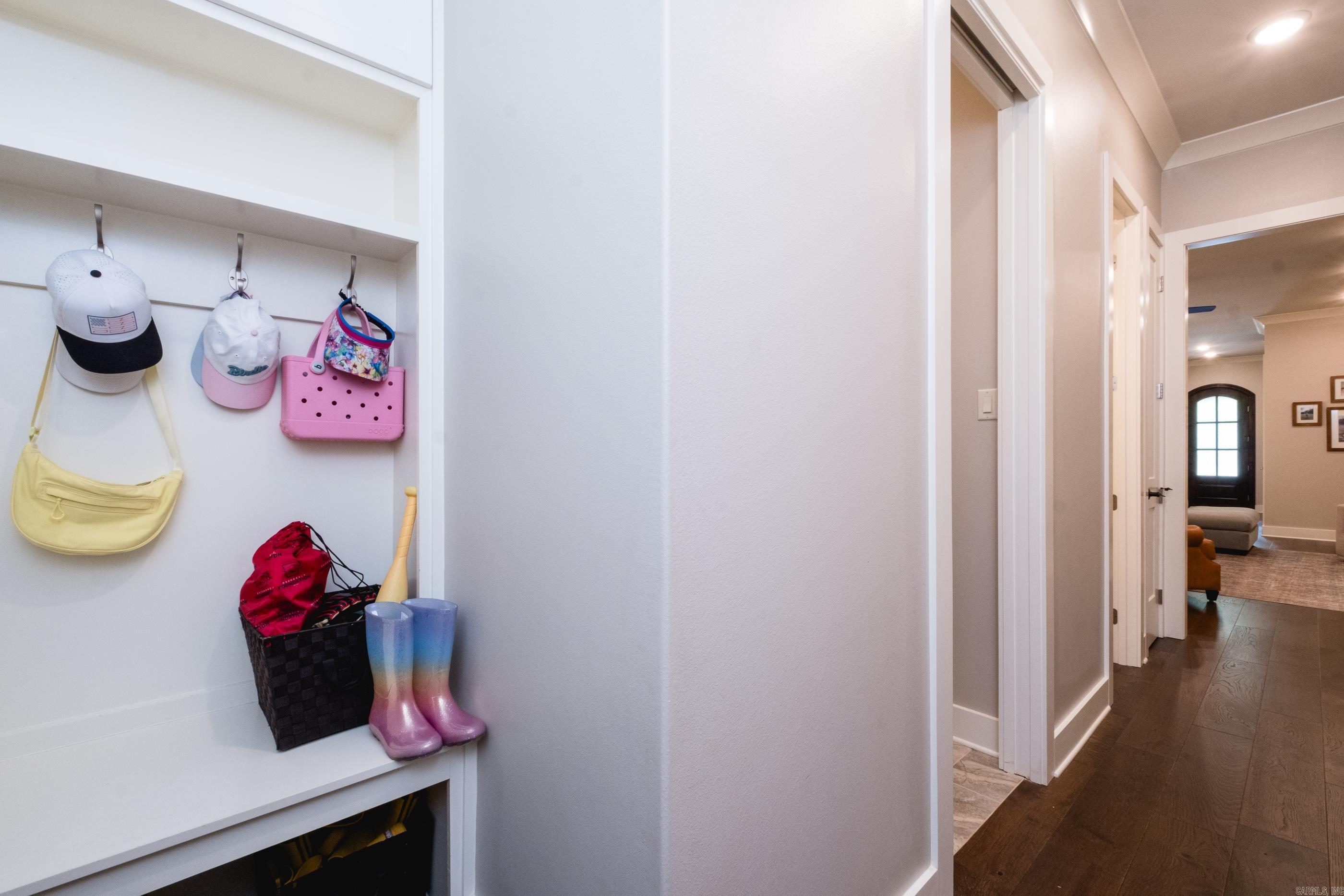 CAMMACK WOODS - Residential