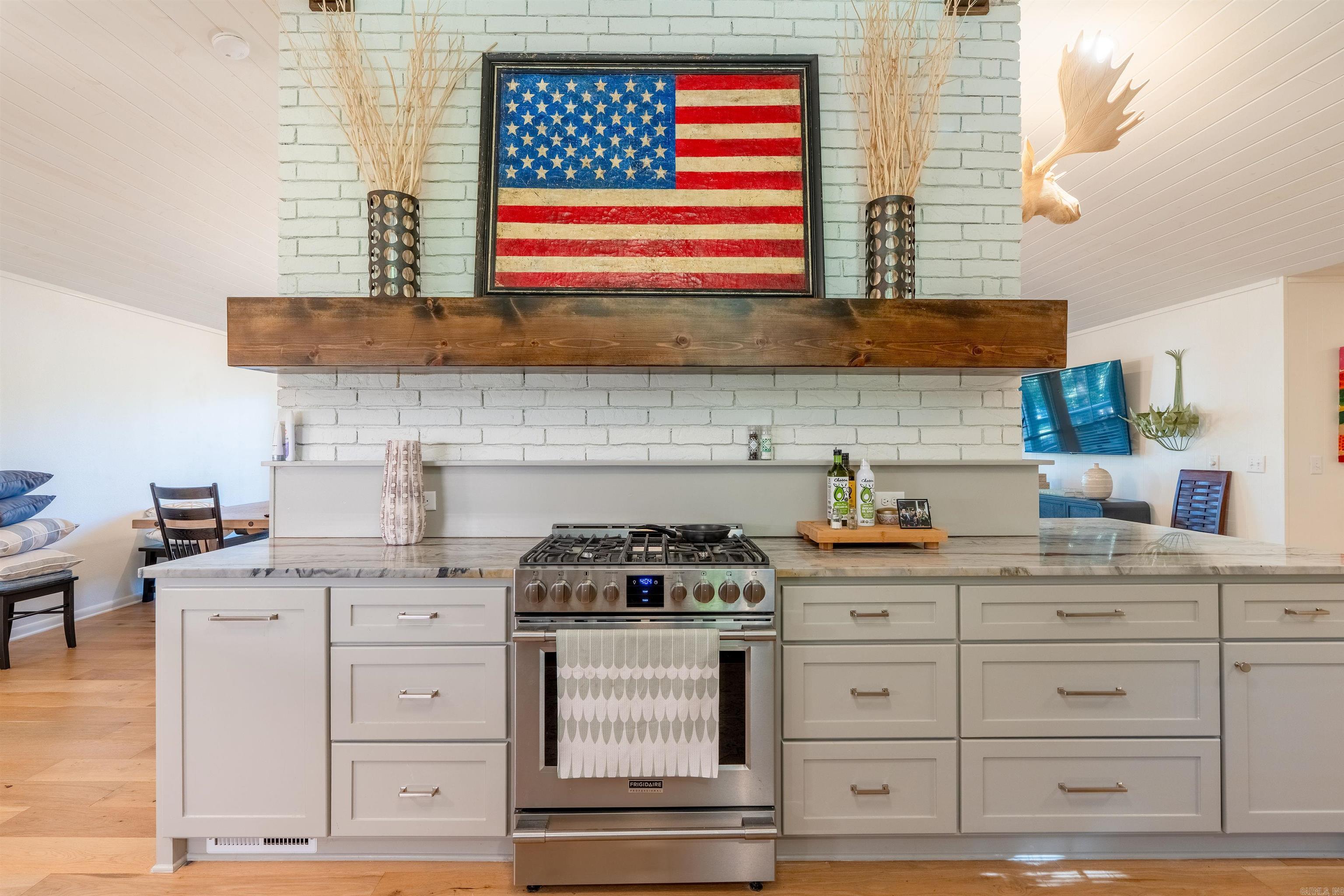 Lakeland Eden Isle - Residential