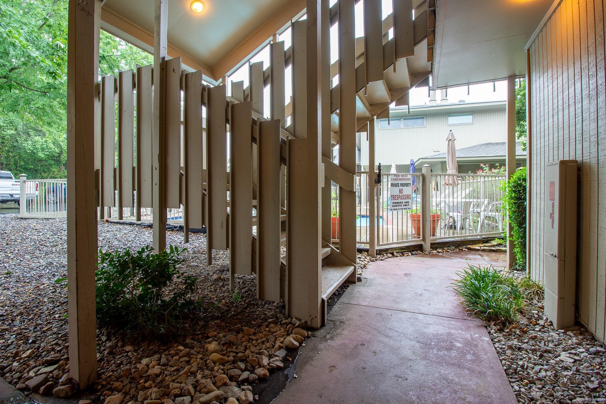 Pier West HPR - Residential