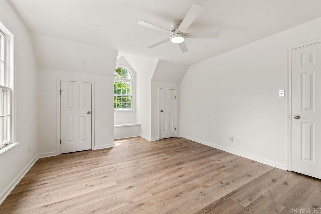 LAKEWOOD HEIGHTS - Residential