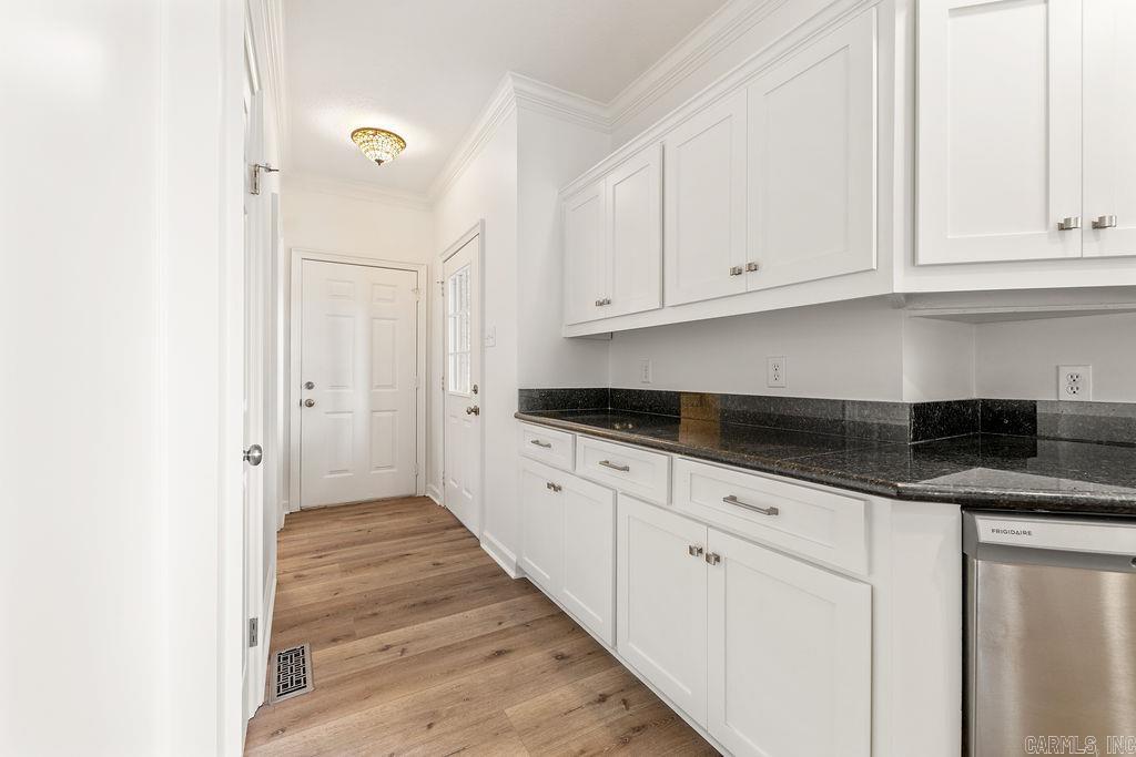 LAKEWOOD HEIGHTS - Residential