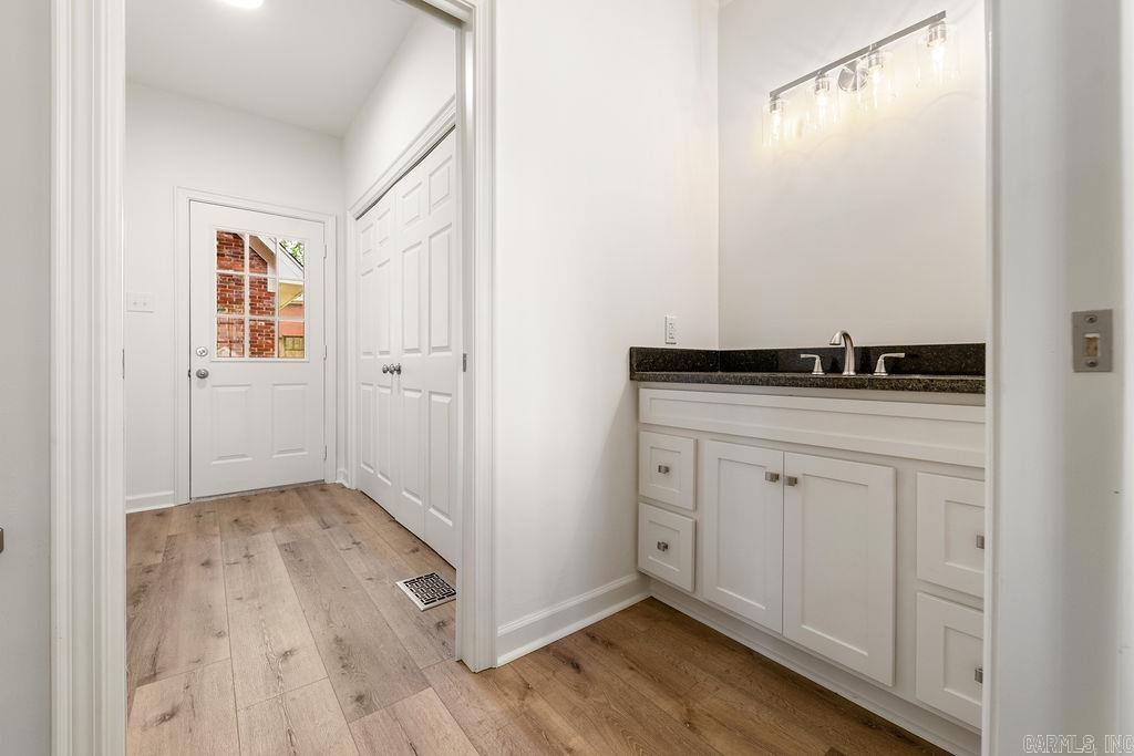 LAKEWOOD HEIGHTS - Residential