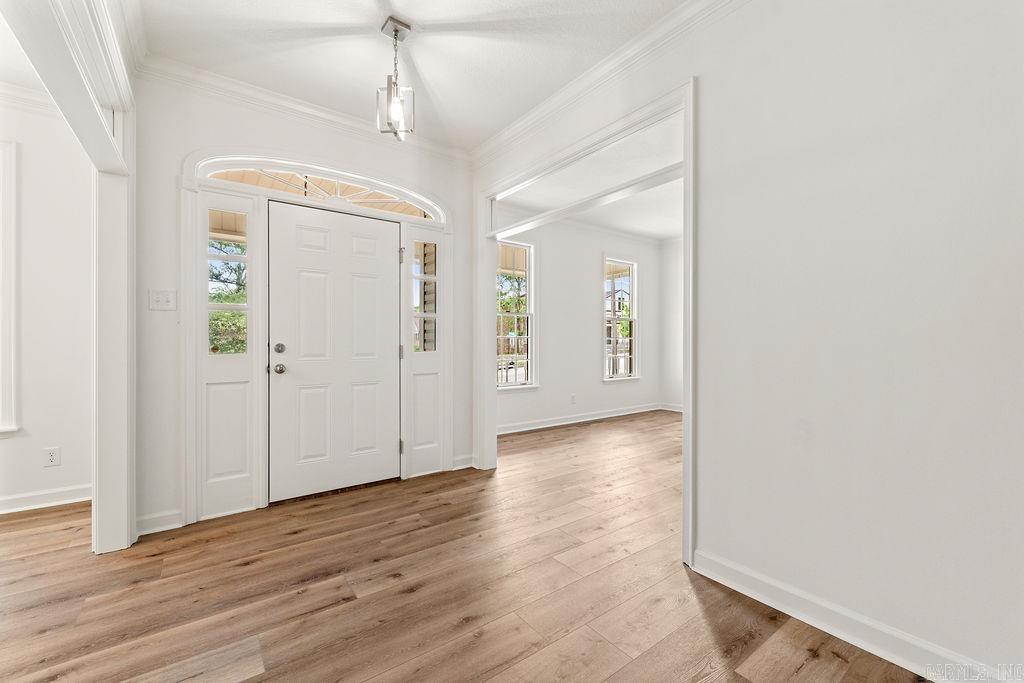 LAKEWOOD HEIGHTS - Residential