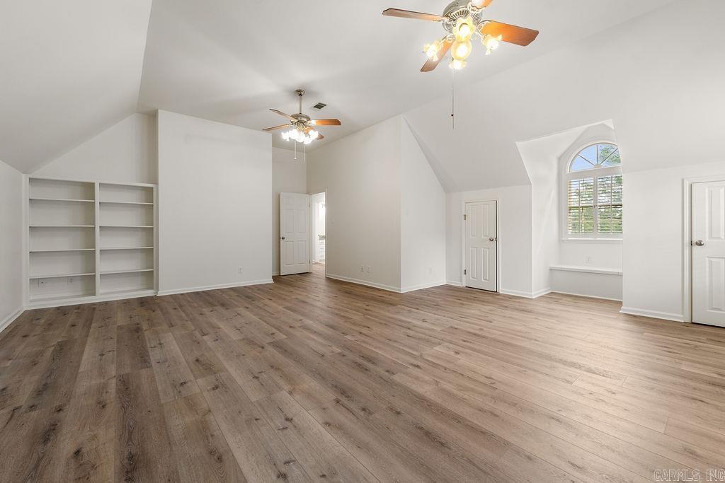 LAKEWOOD HEIGHTS - Residential
