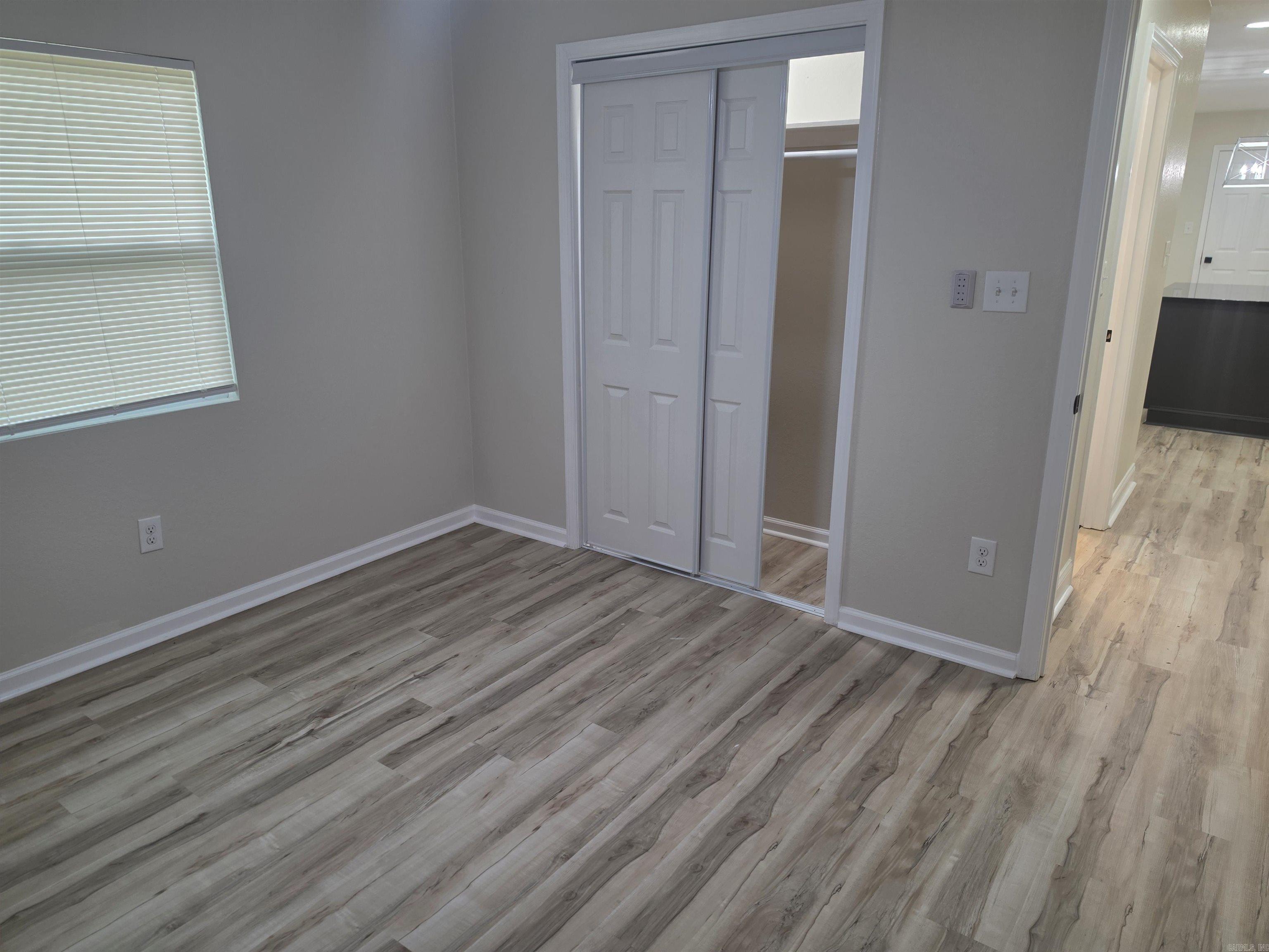 MEADOWCLIFF - Residential