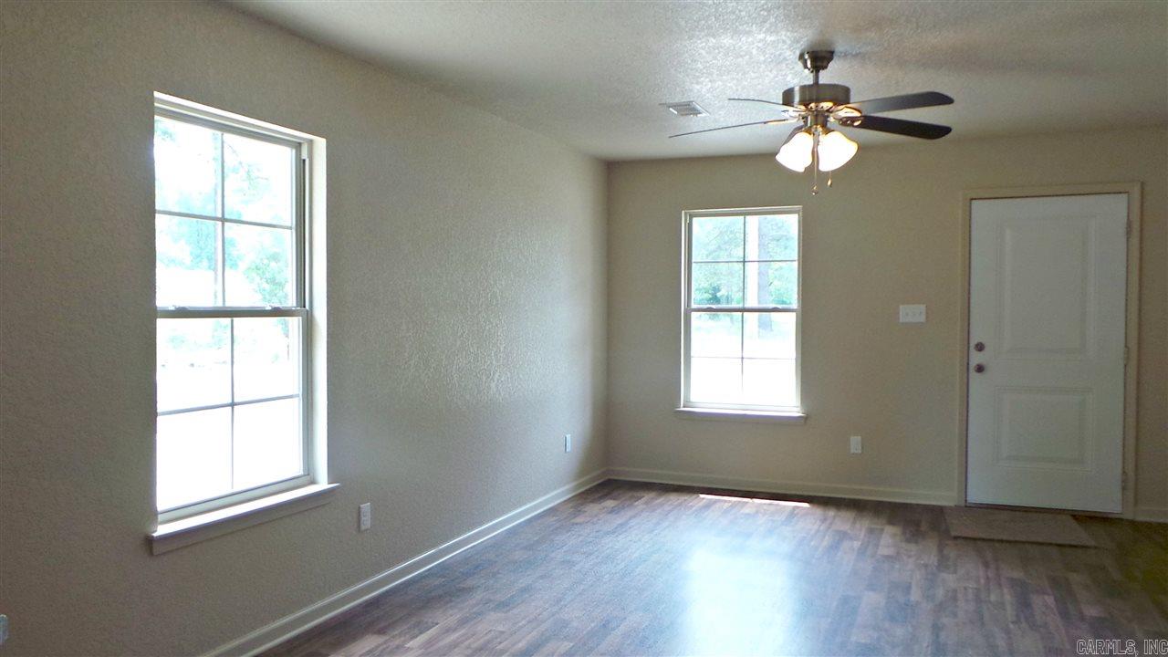 EL Roland - Residential