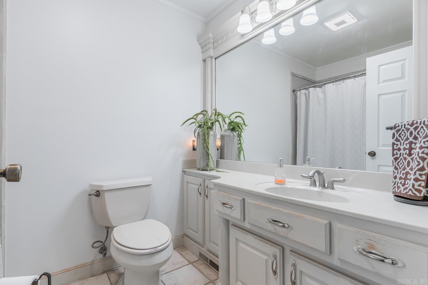 SUNSET HILLS - Residential