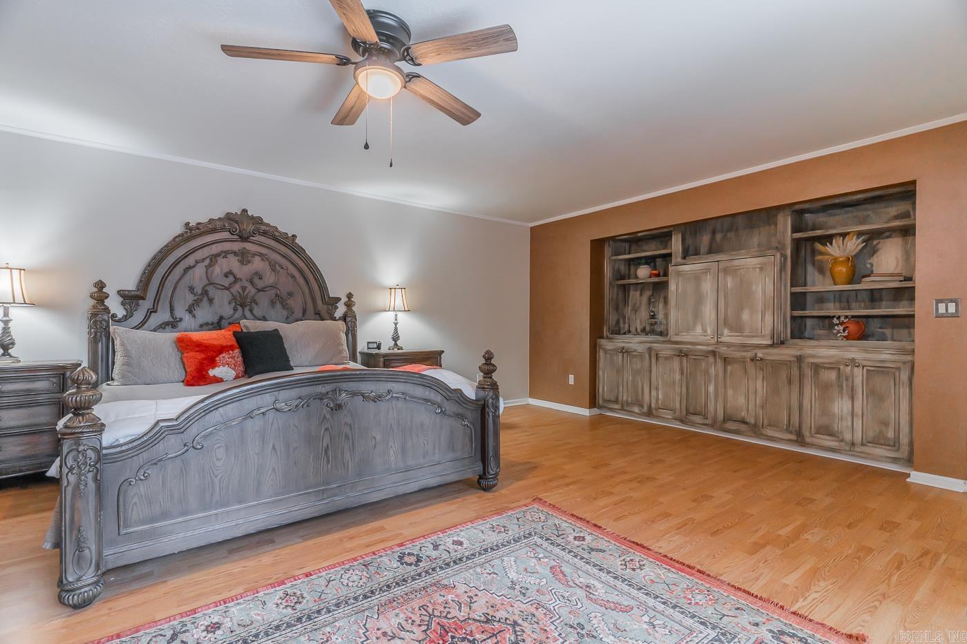 SUNSET HILLS - Residential