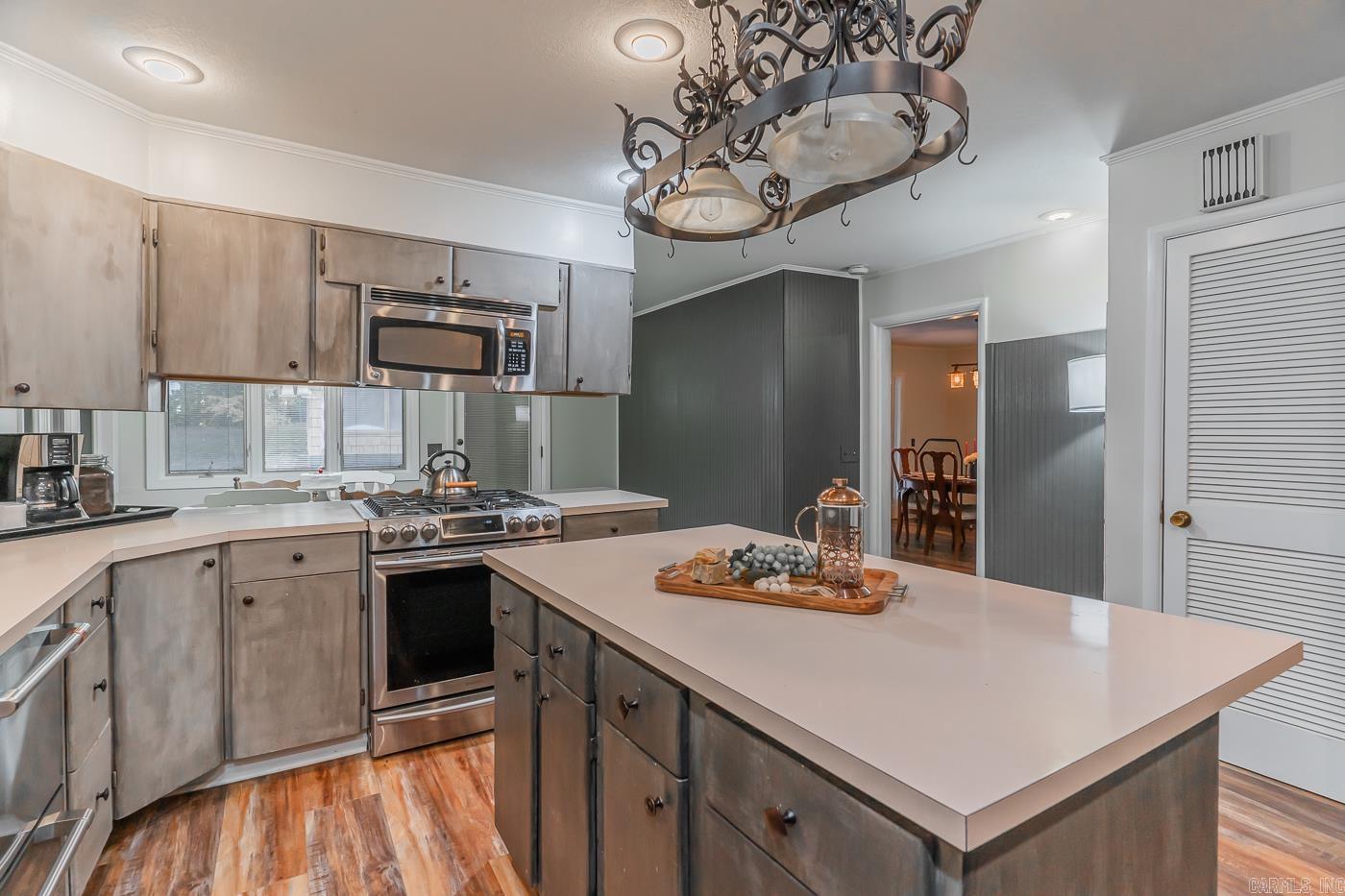 SUNSET HILLS - Residential