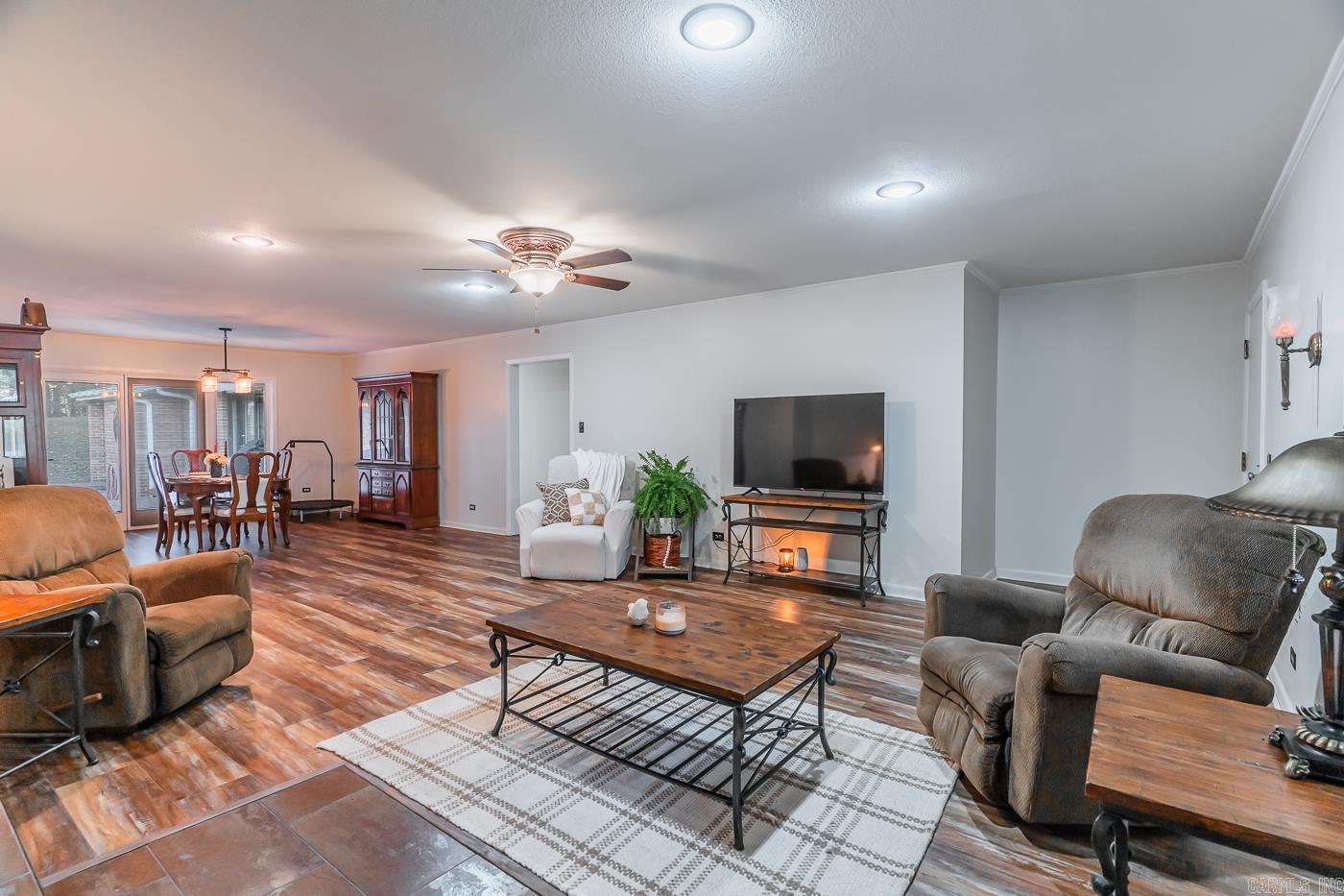 SUNSET HILLS - Residential