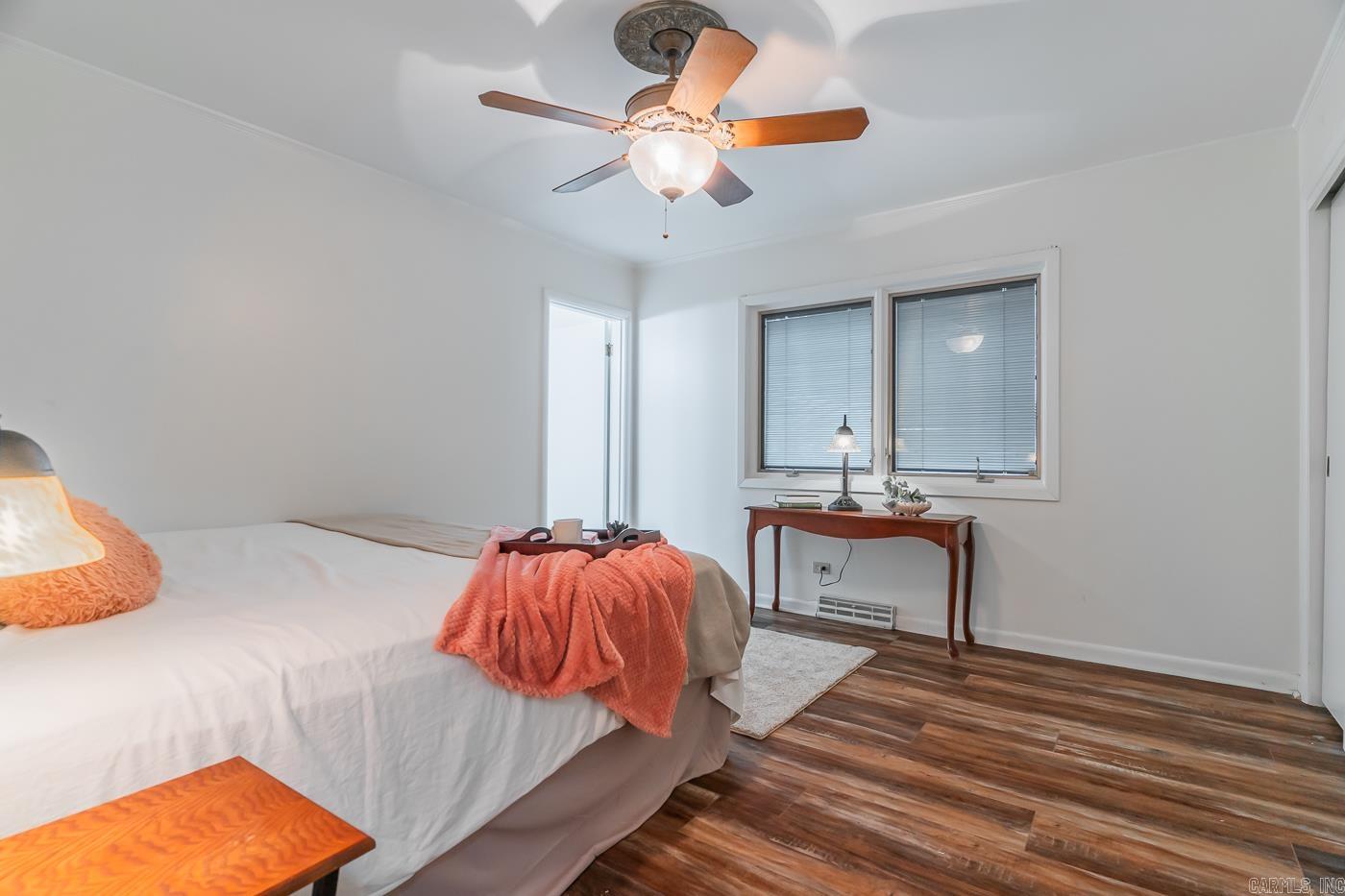 SUNSET HILLS - Residential