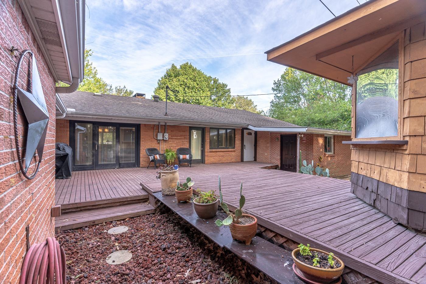 SUNSET HILLS - Residential