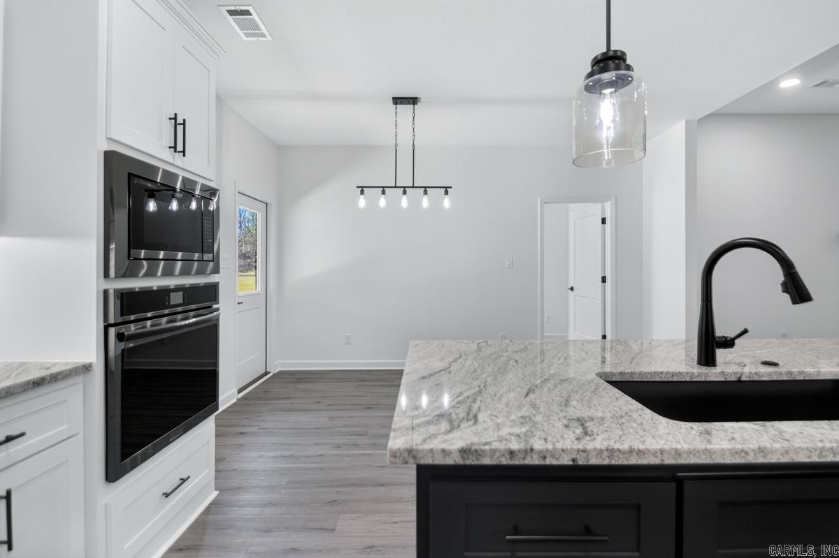 WINCHESTER ESTATES - Residential