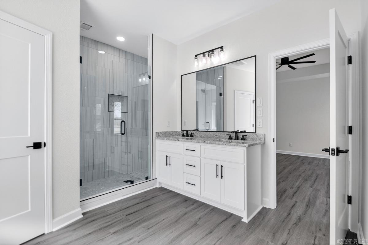 WINCHESTER ESTATES - Residential