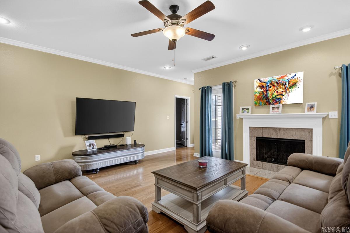AARONFIELD - Residential