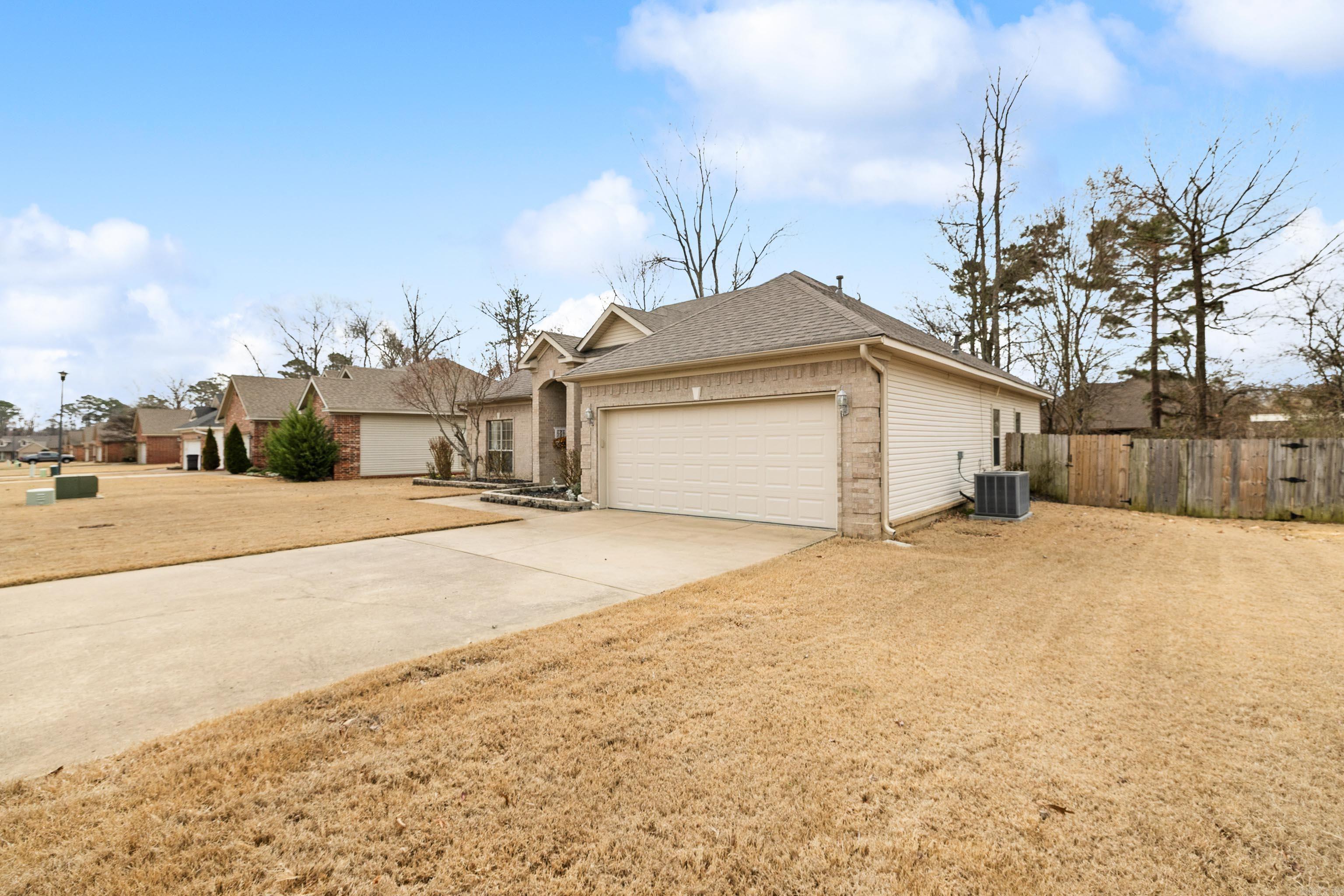 HERITAGE FARM - Residential