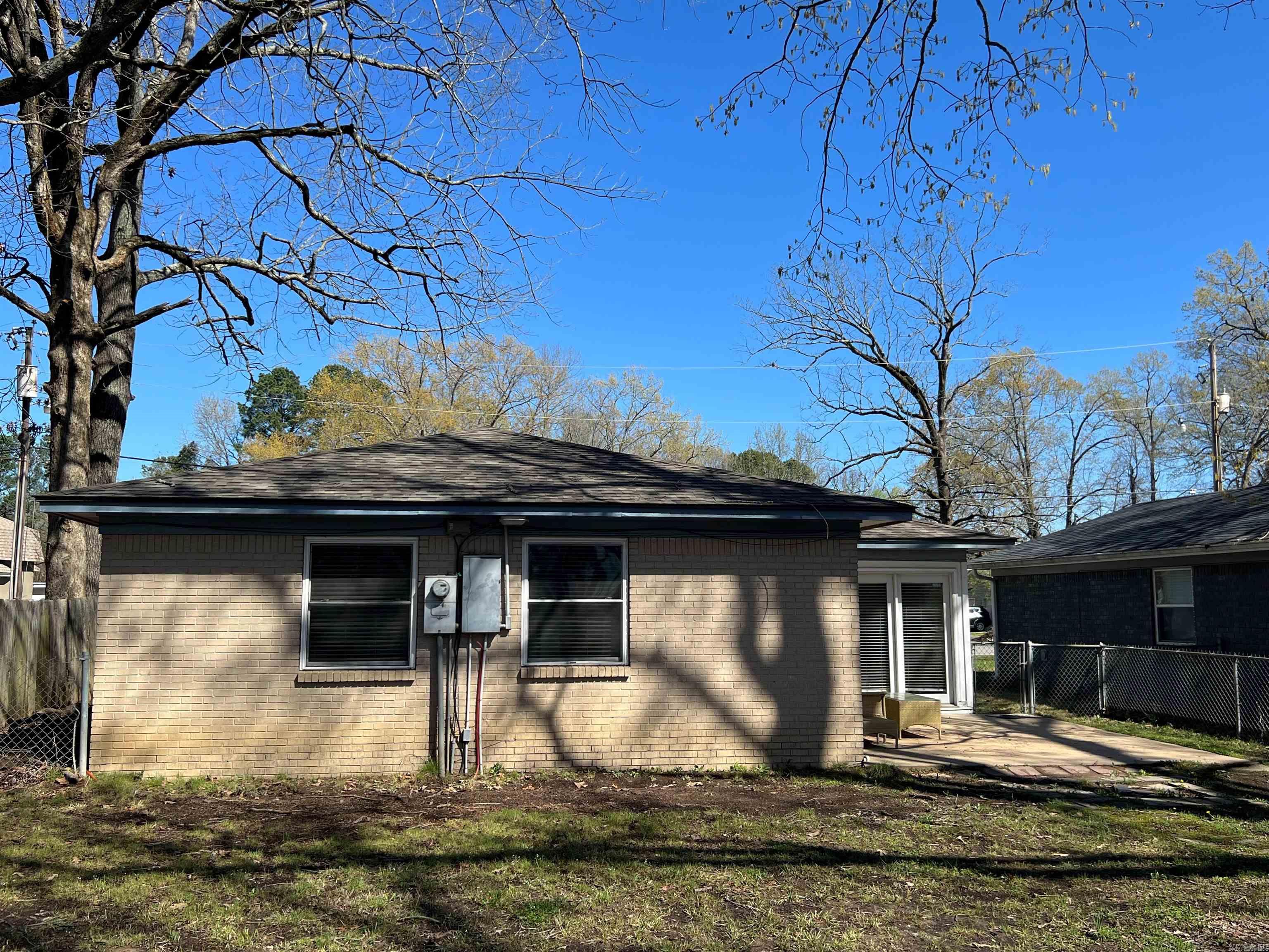 ORIGINAL TOWN-BRYANT - Residential