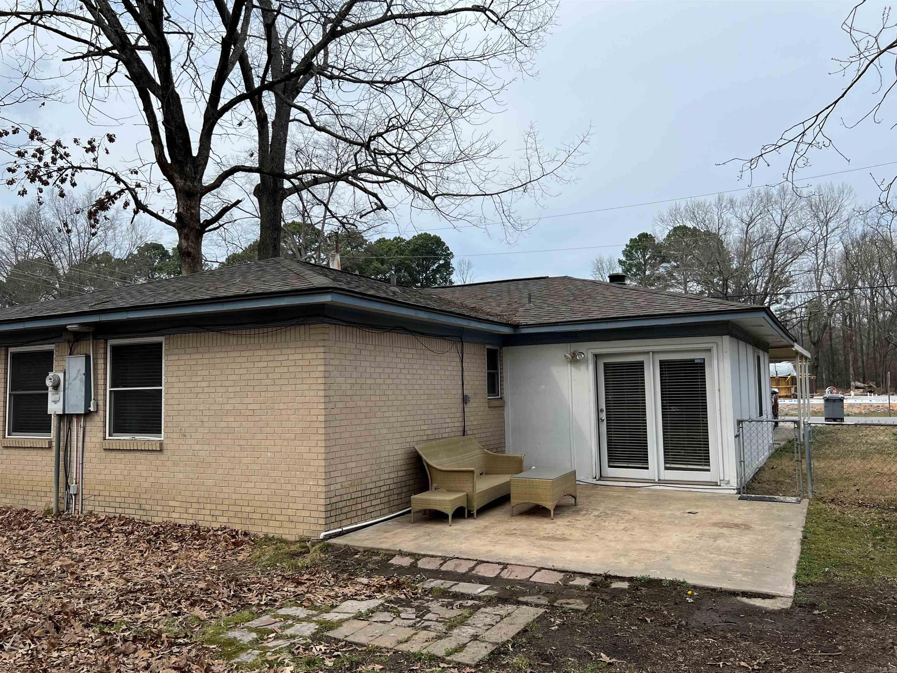 ORIGINAL TOWN-BRYANT - Residential