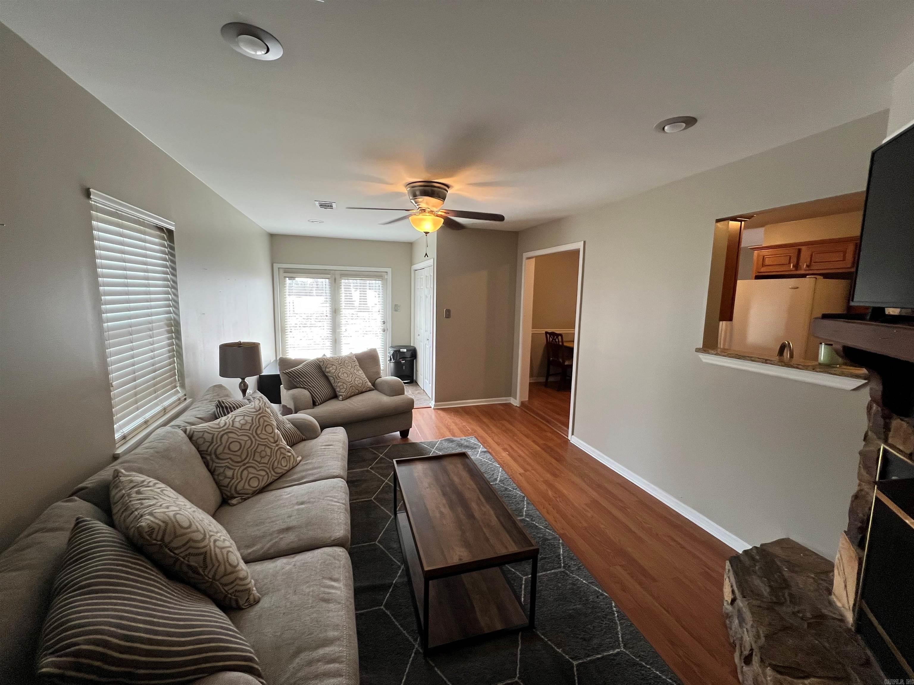 ORIGINAL TOWN-BRYANT - Residential