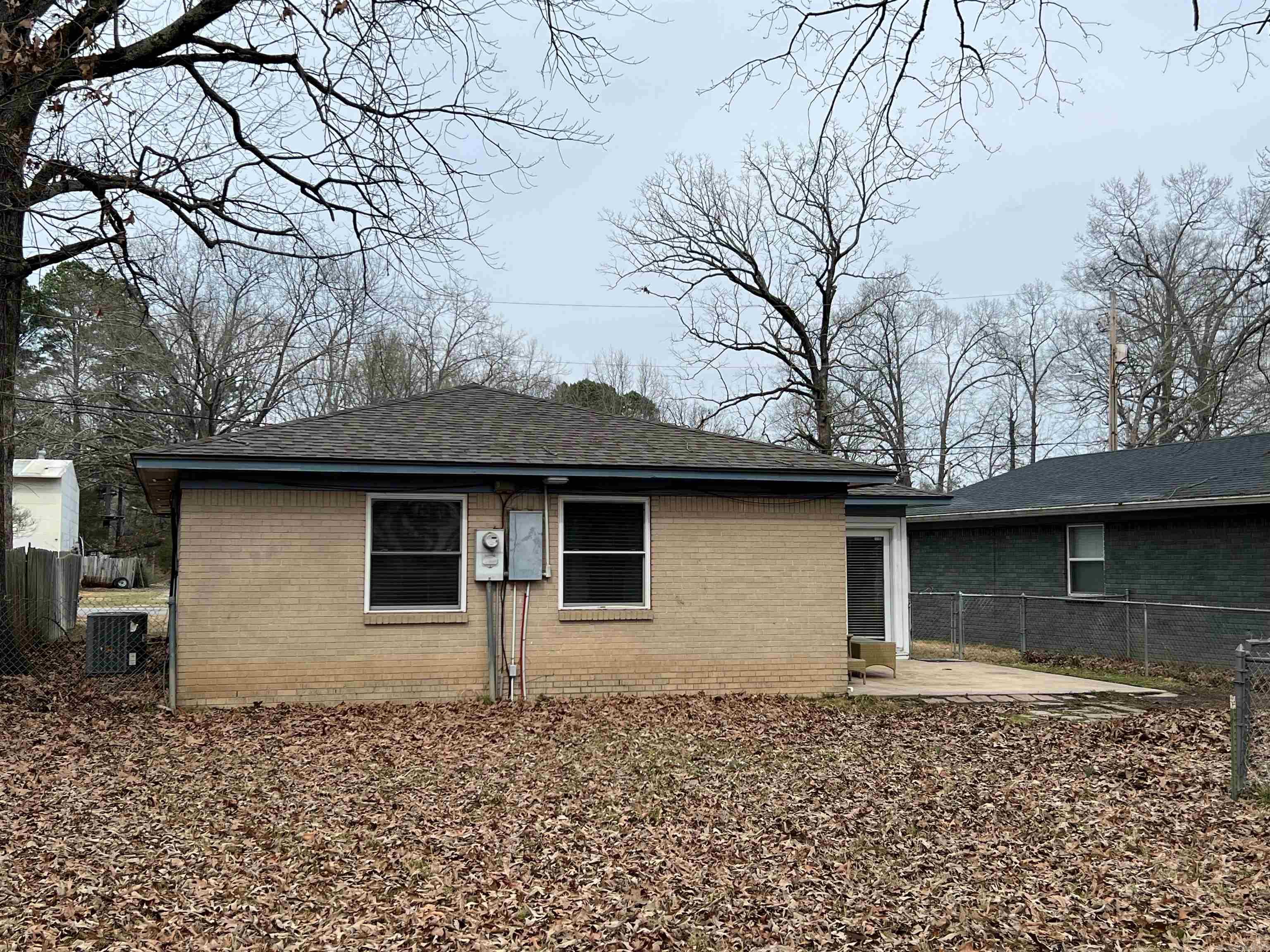 ORIGINAL TOWN-BRYANT - Residential