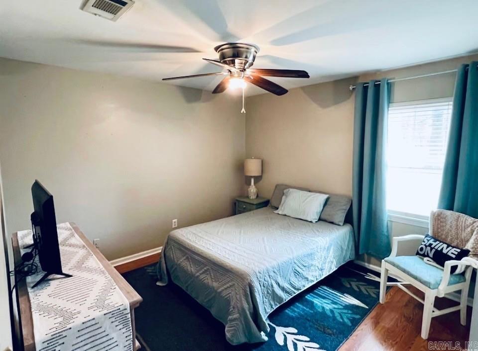 ORIGINAL TOWN-BRYANT - Residential